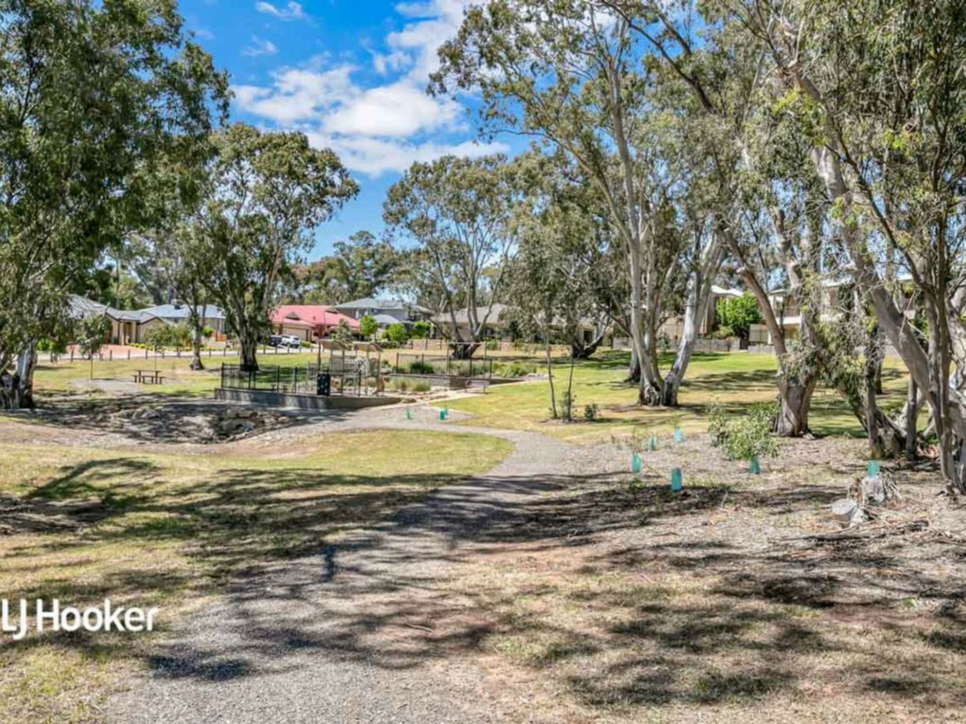 2/10 Settlers Hill Drive, GOLDEN GROVE