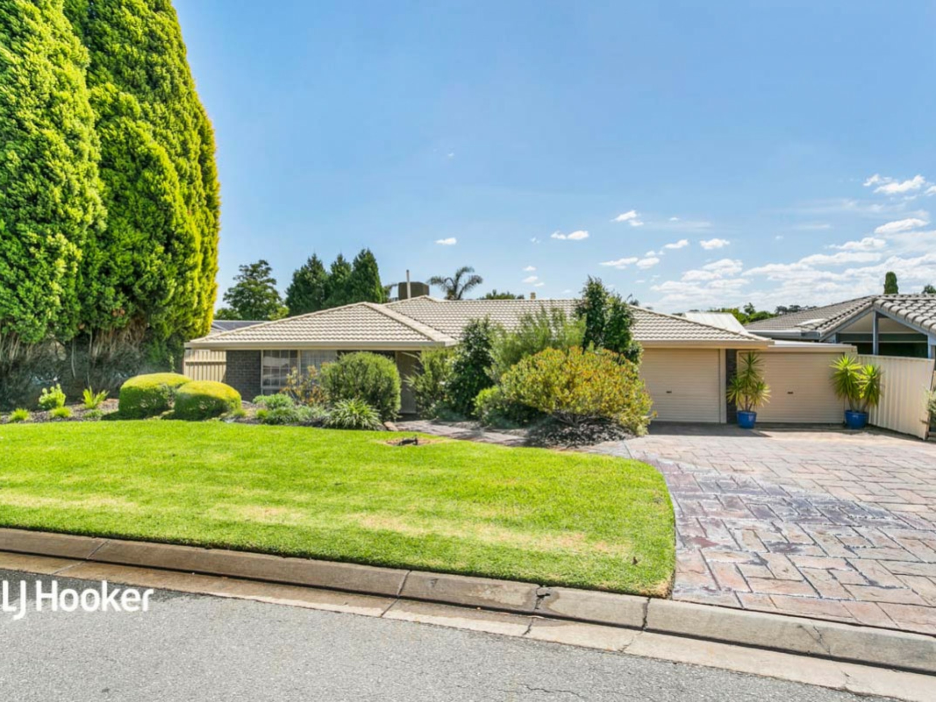 11 Royal Admiral Place Surrey Downs SA