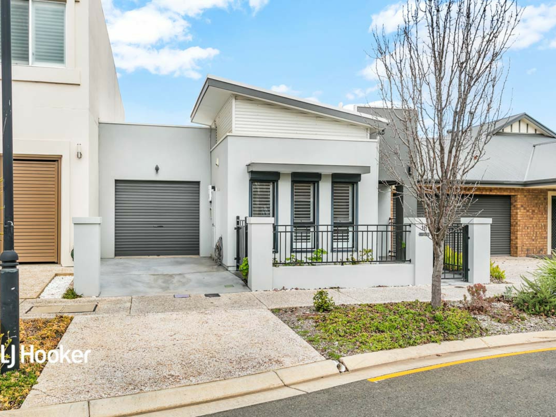 18 Mackenzie Circuit Mawson Lakes SA