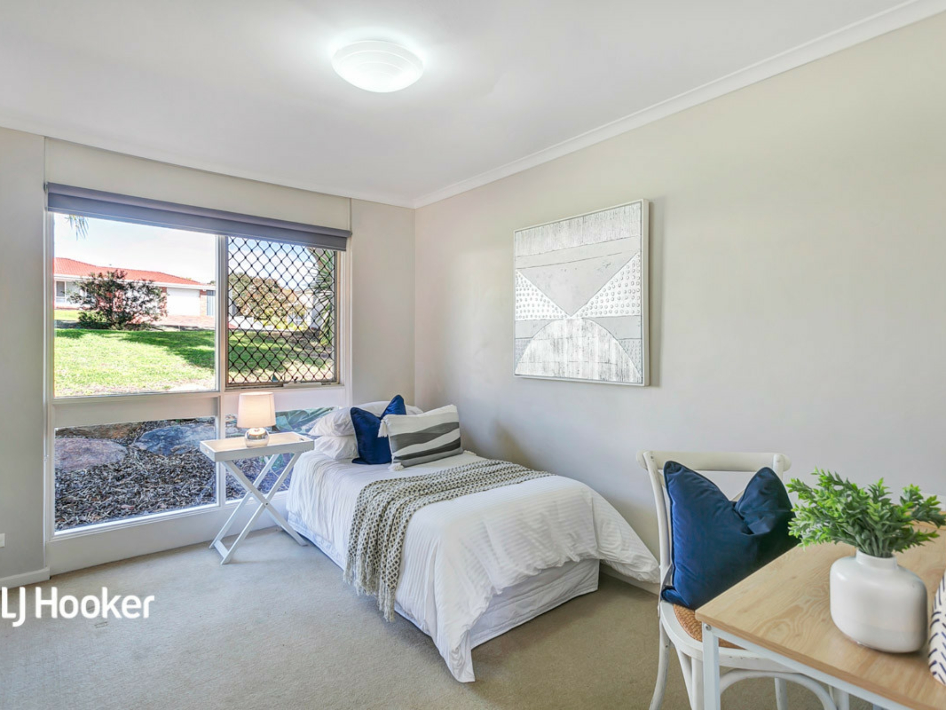 276 Grenfell Road, SURREY DOWNS