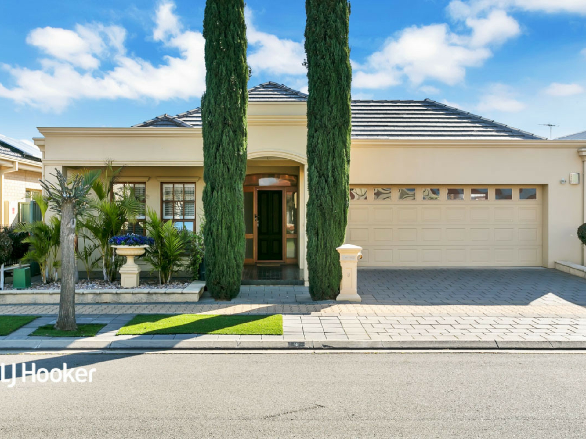9 Spencer Court, MAWSON LAKES
