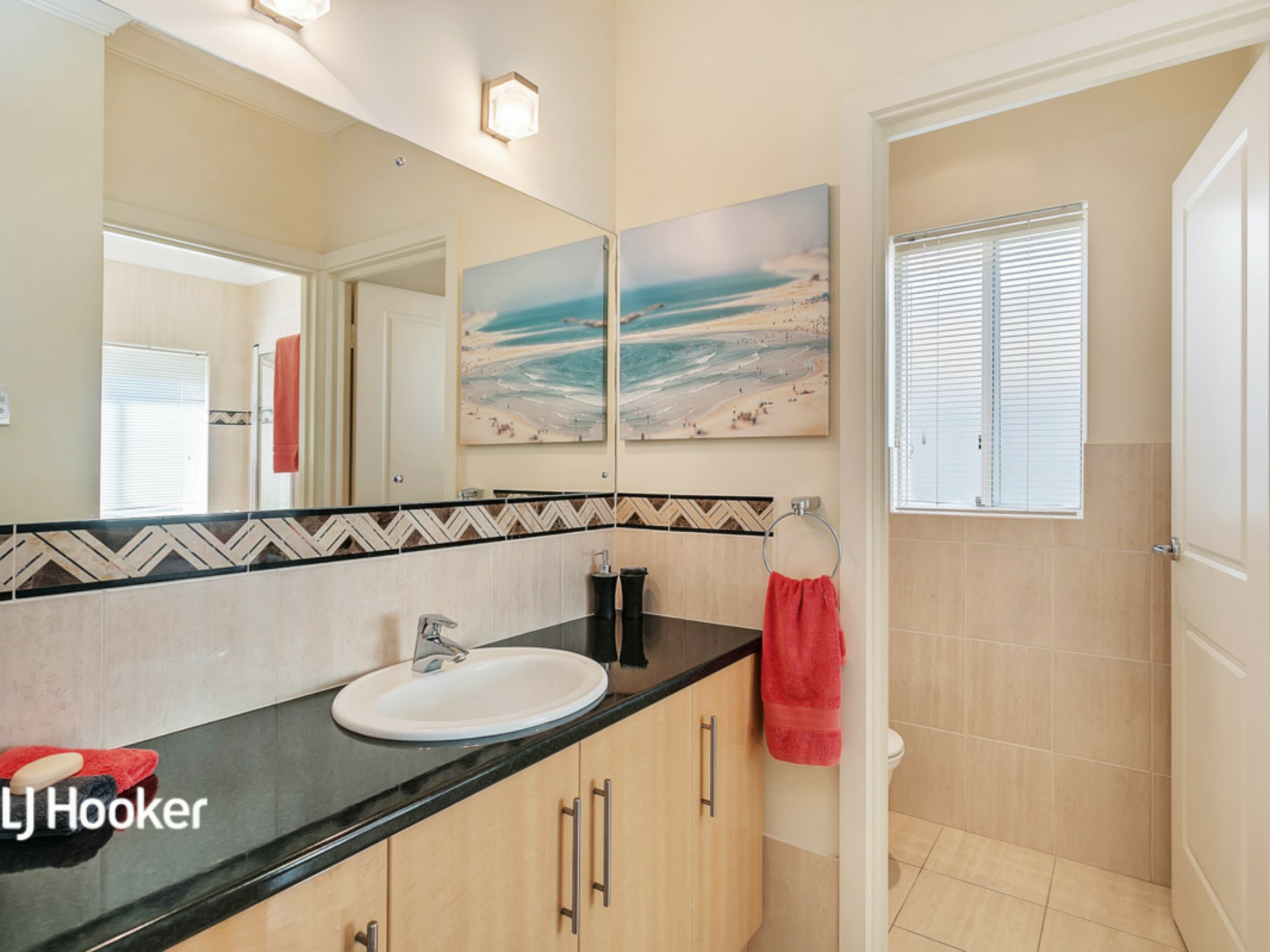 9 Spencer Court, MAWSON LAKES