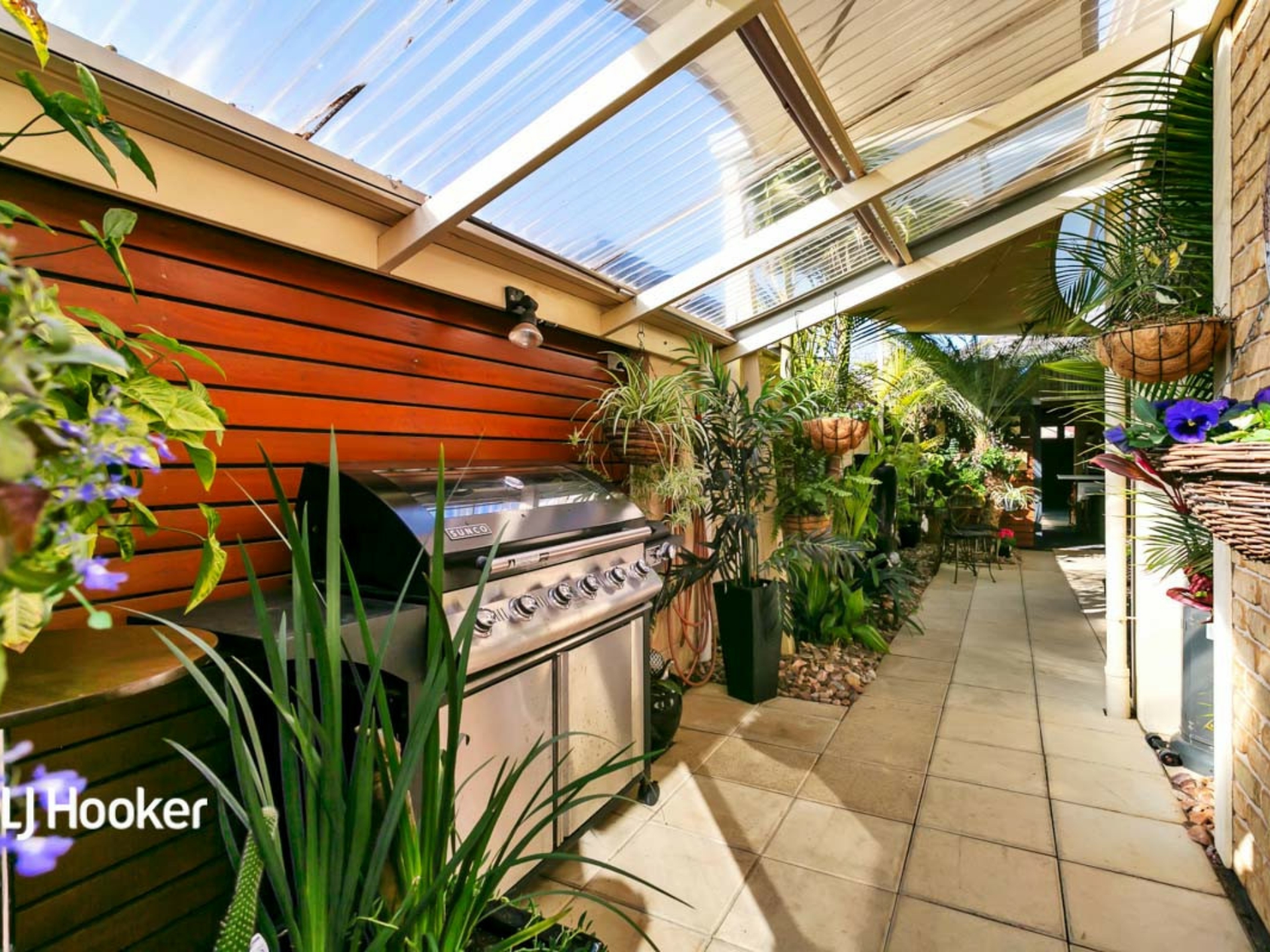 9 Spencer Court, MAWSON LAKES