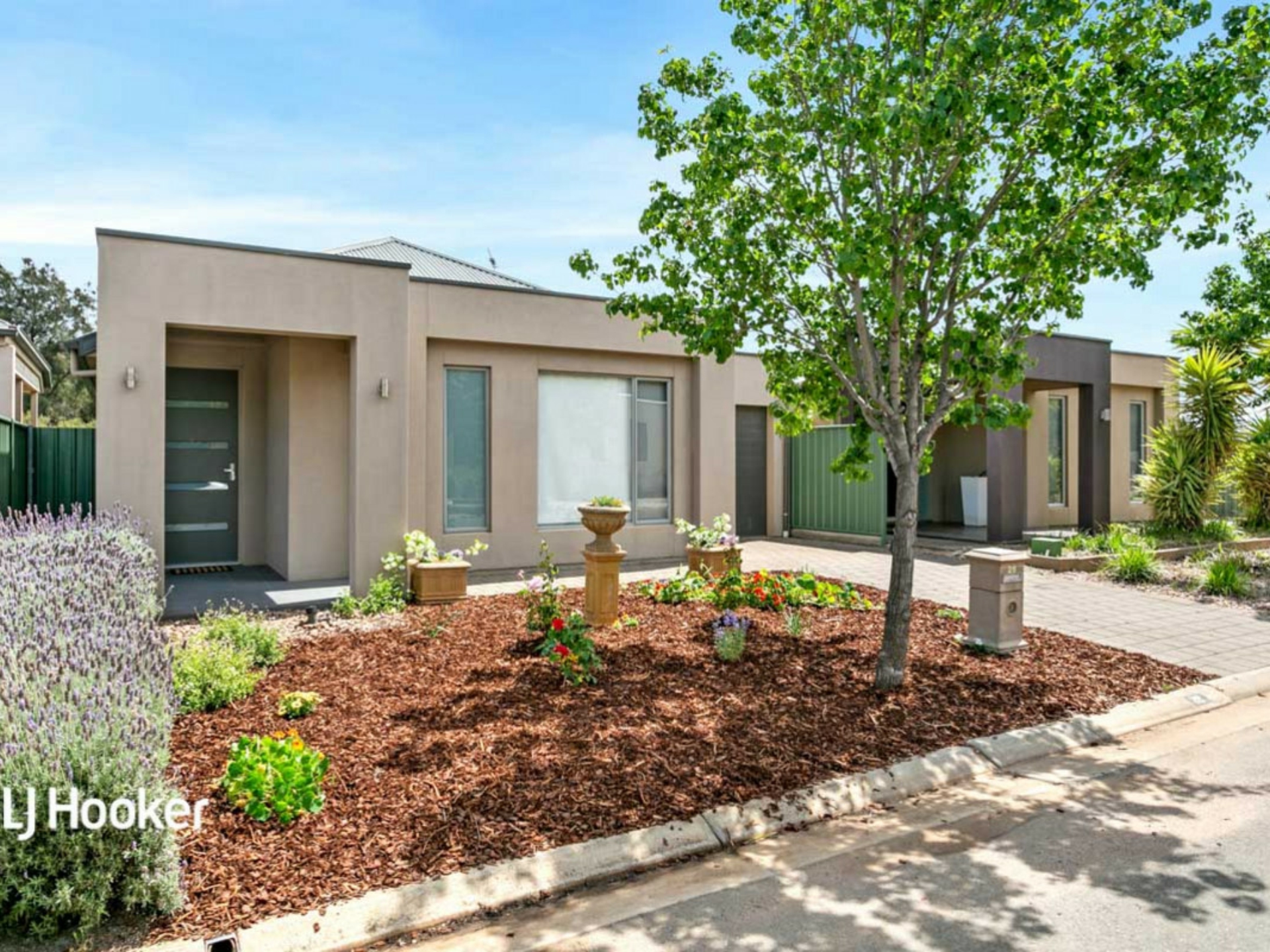 28 Mackenzie Circuit Mawson Lakes SA