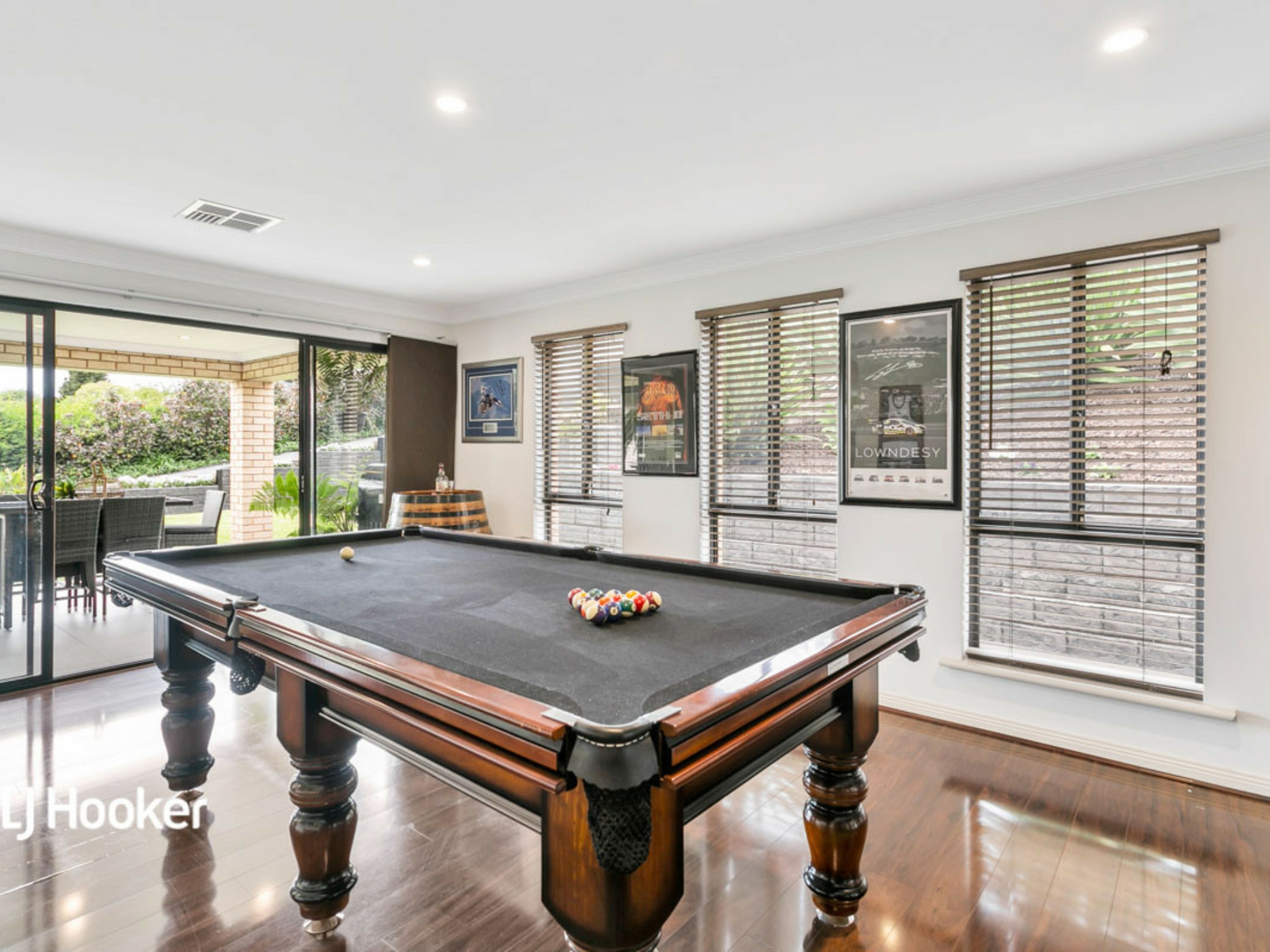 6 Wellington Court, GREENWITH