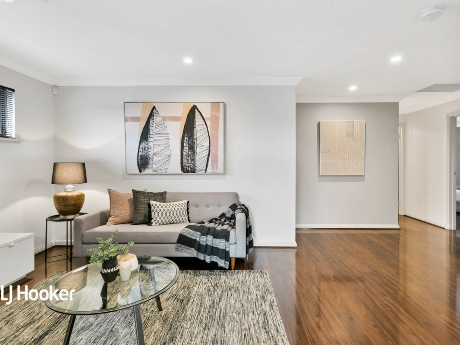 6 Wellington Court, GREENWITH