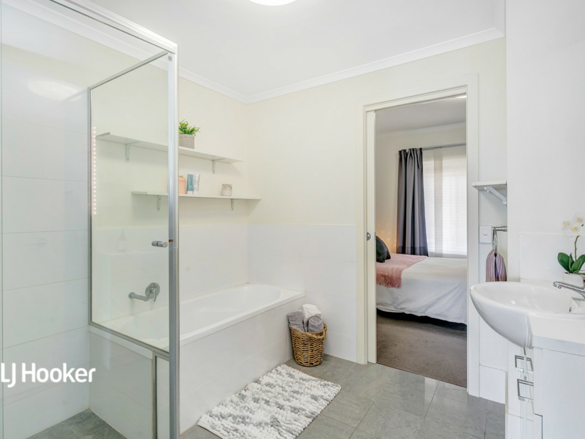 13/10-16 Light Common, MAWSON LAKES