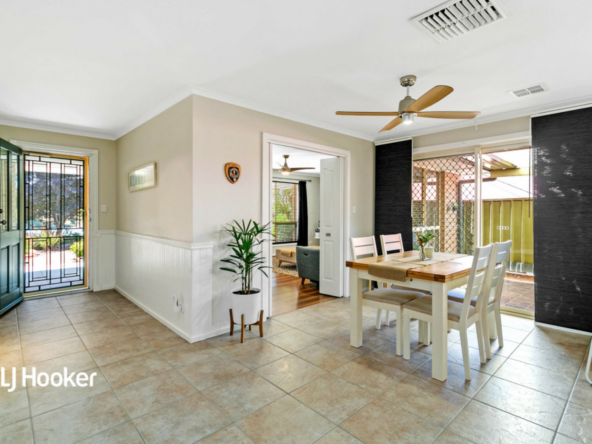 4 Cardhu Place, GREENWITH