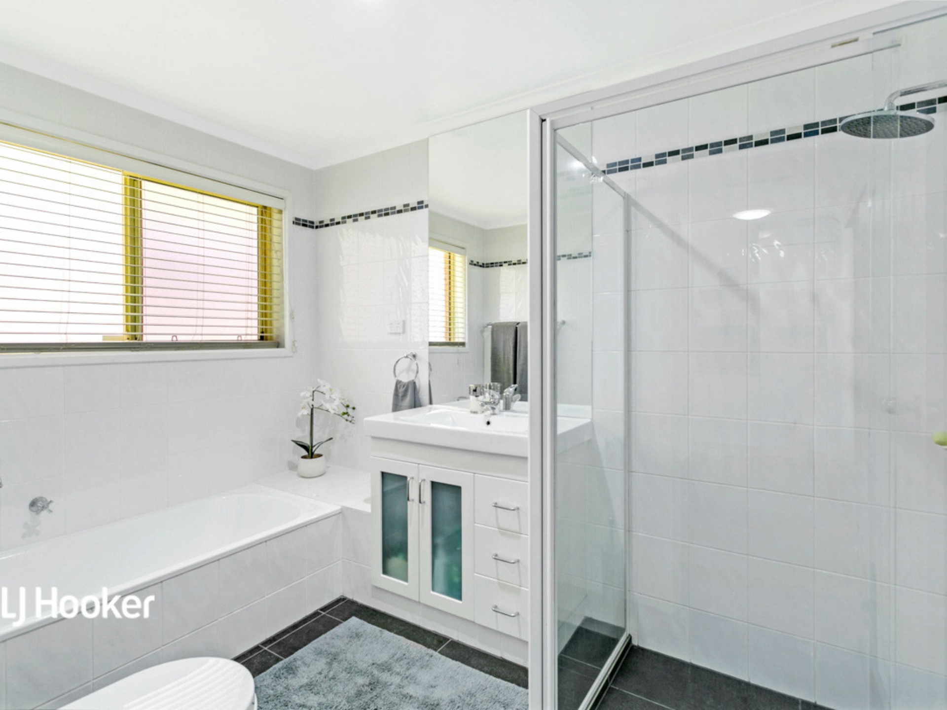 4 Cardhu Place, GREENWITH