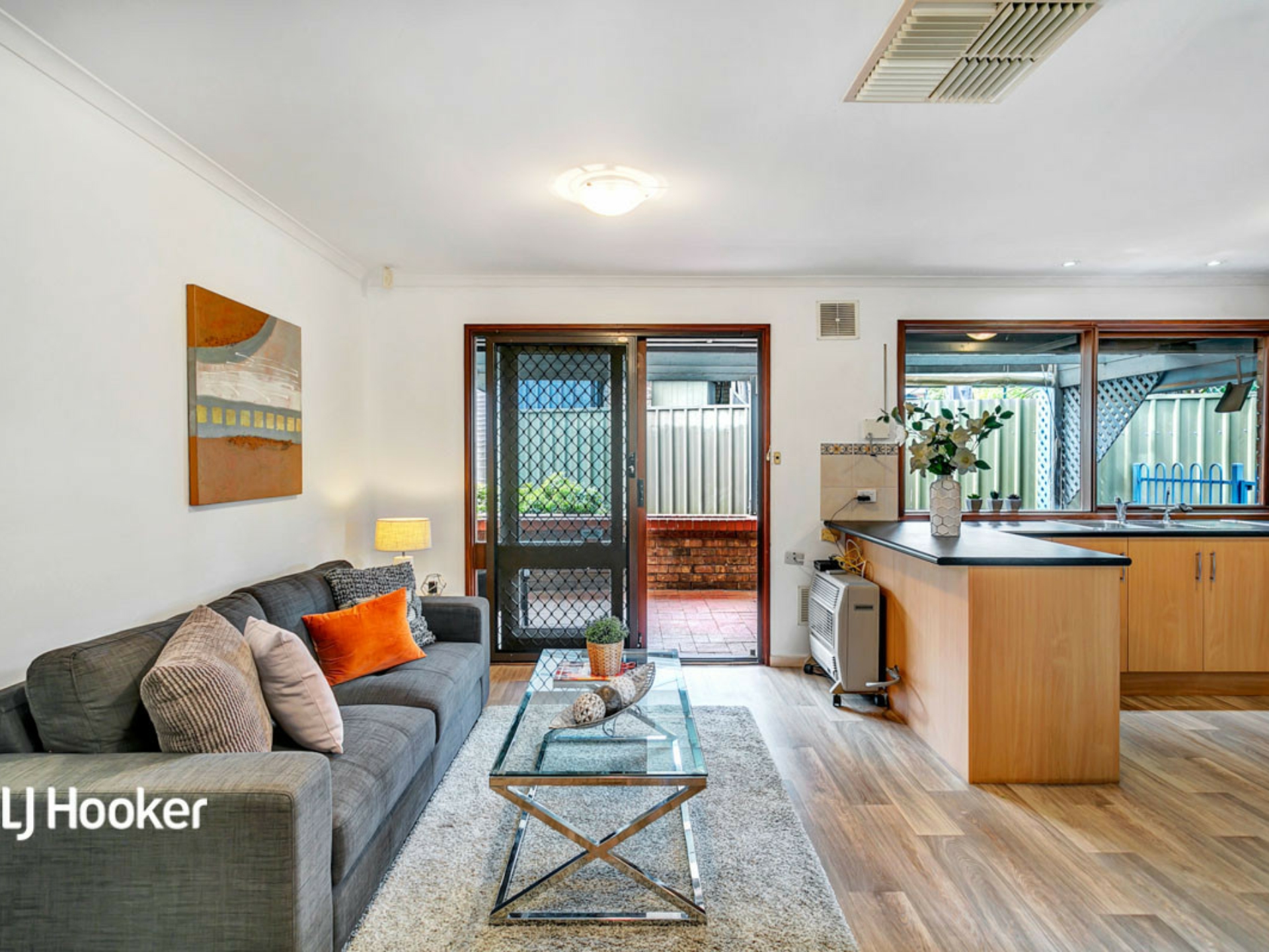 266 Grenfell Road, SURREY DOWNS