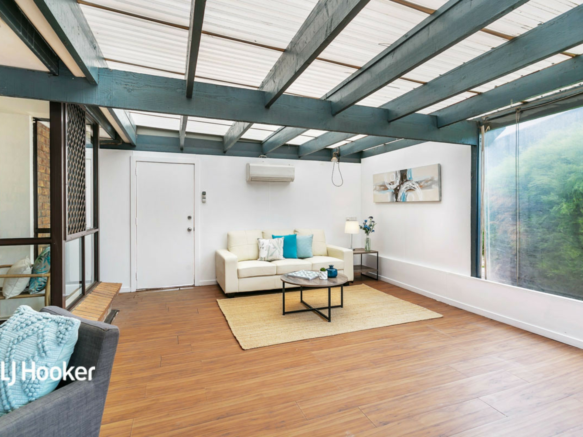 266 Grenfell Road, SURREY DOWNS