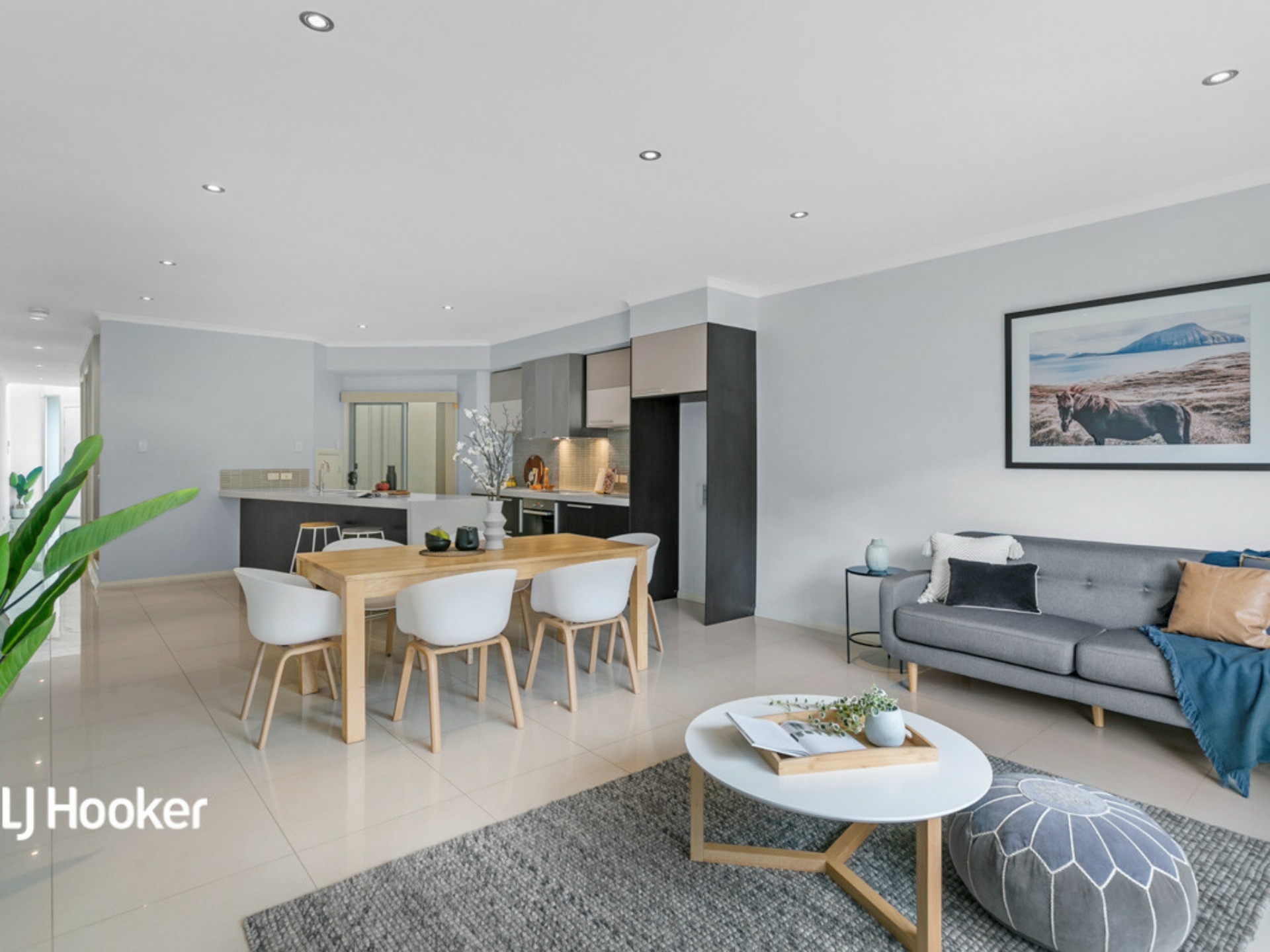 37 MacMillan Avenue, MAWSON LAKES