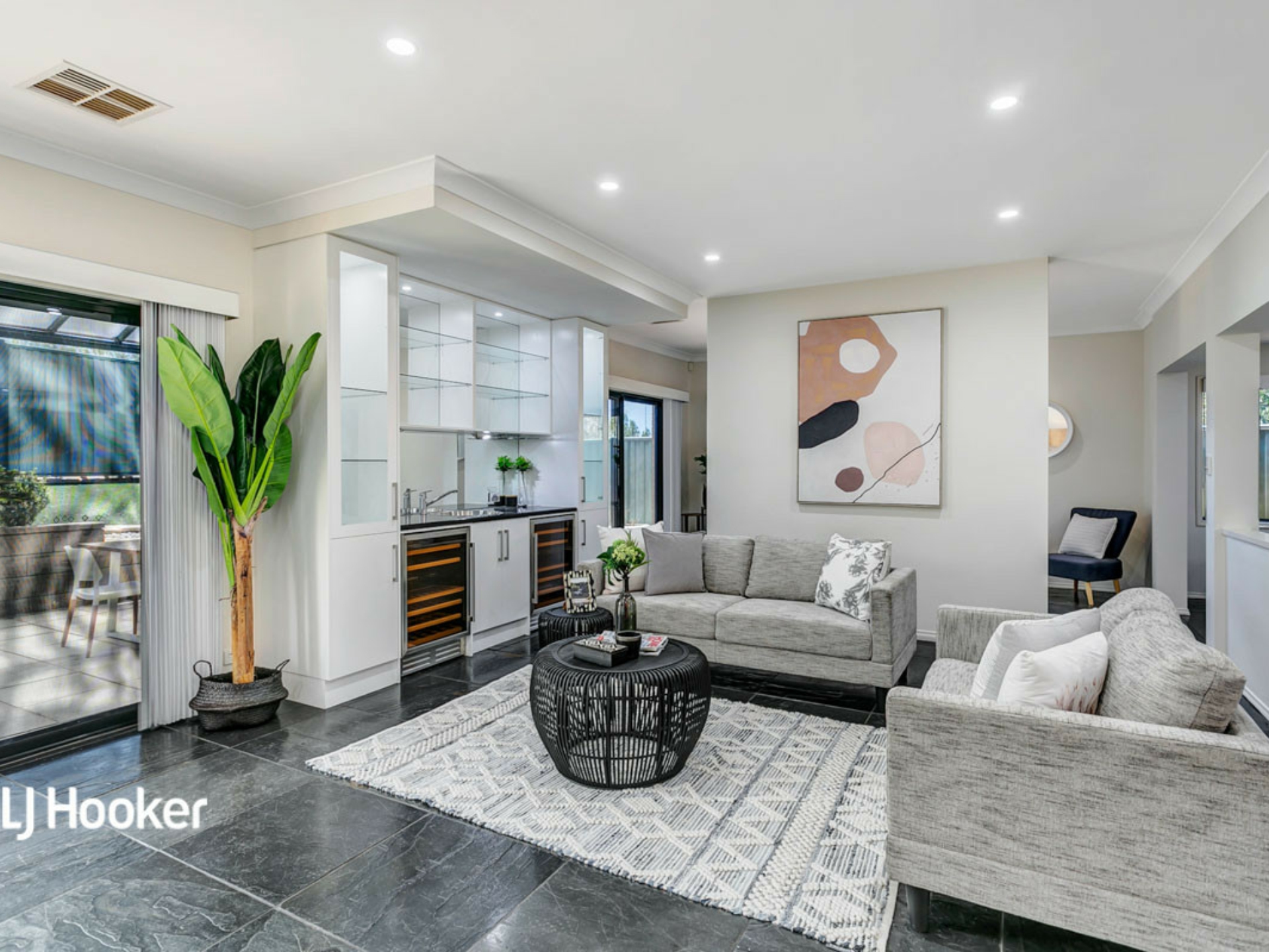 10 Hinchinbrook Avenue, MAWSON LAKES