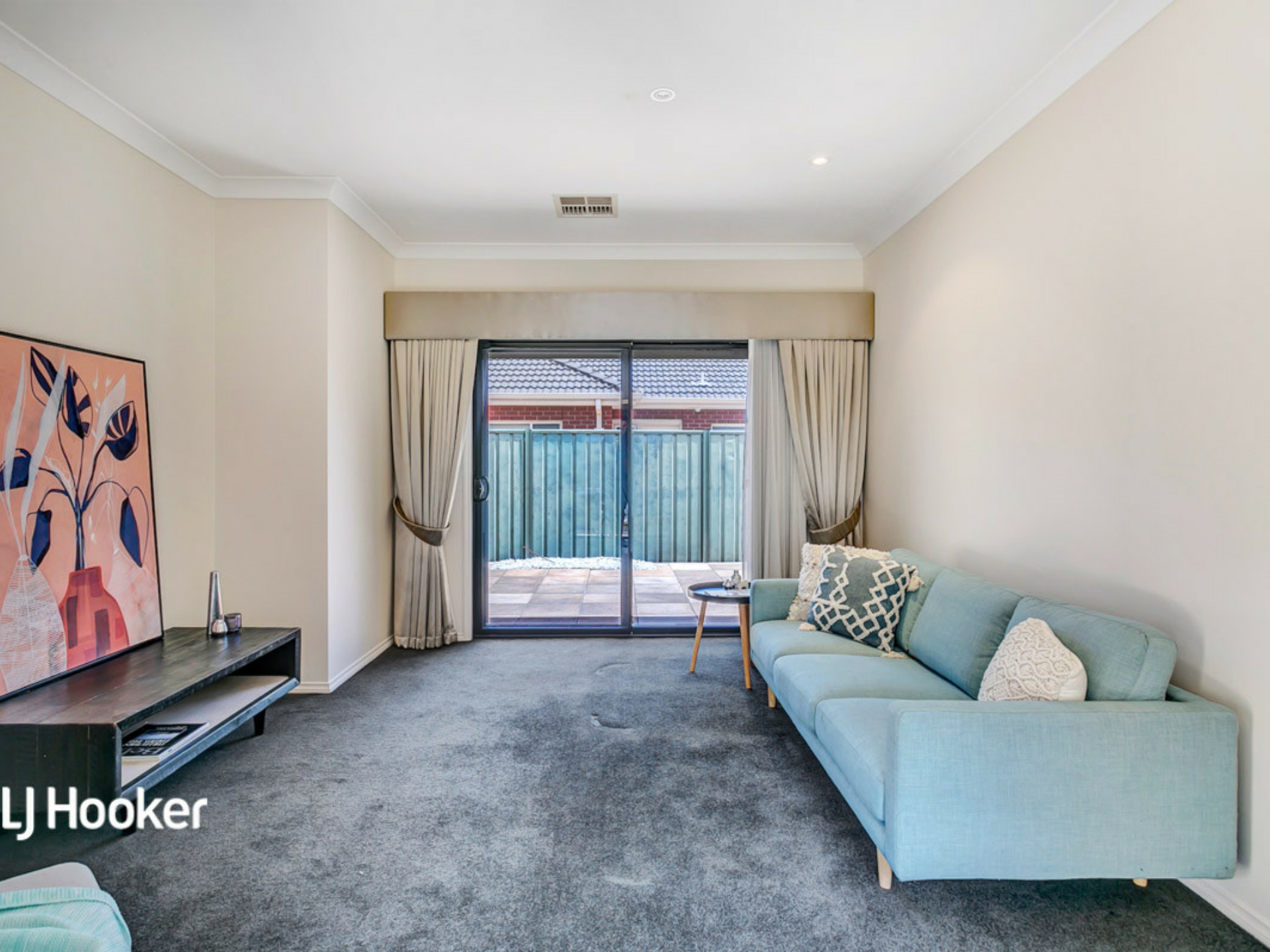 10 Hinchinbrook Avenue, MAWSON LAKES