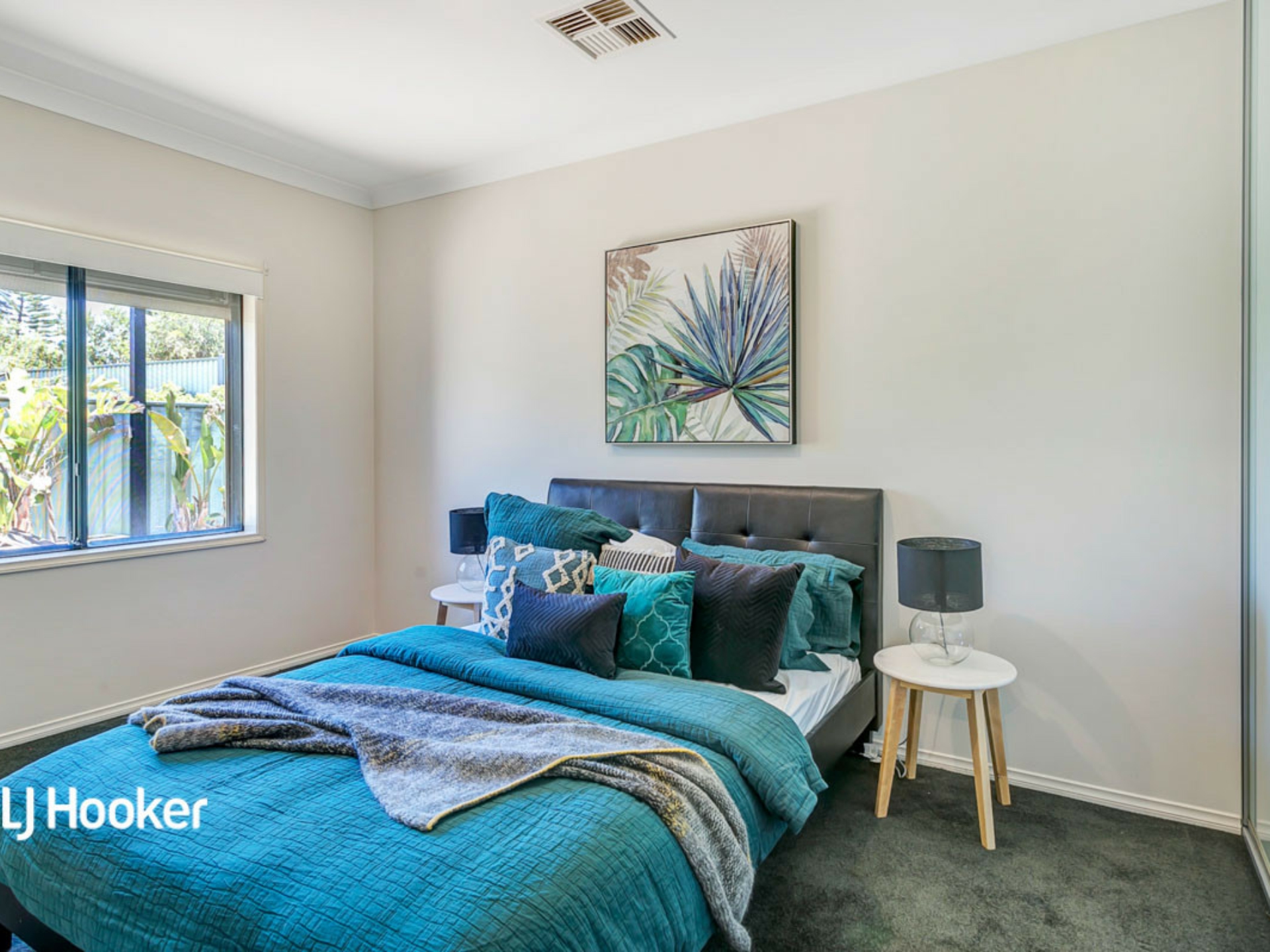 10 Hinchinbrook Avenue, MAWSON LAKES