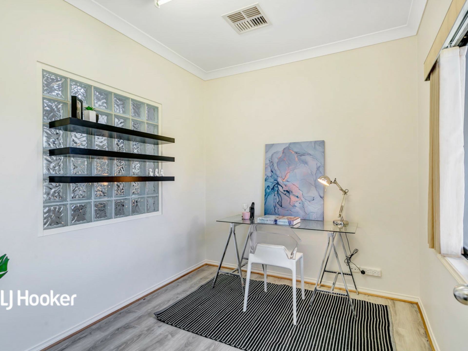 10 Hinchinbrook Avenue, MAWSON LAKES