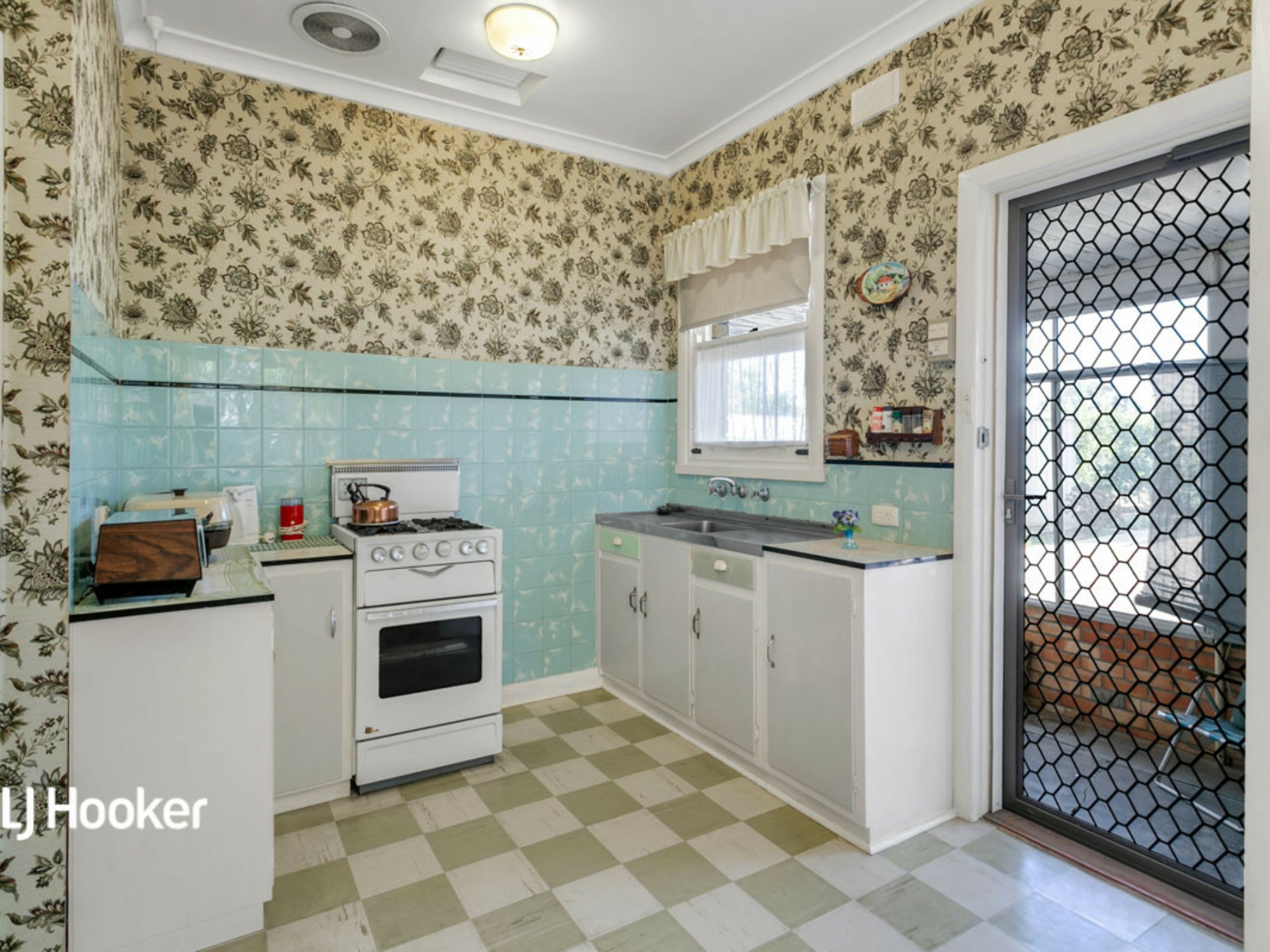 87 Reservoir Road, MODBURY