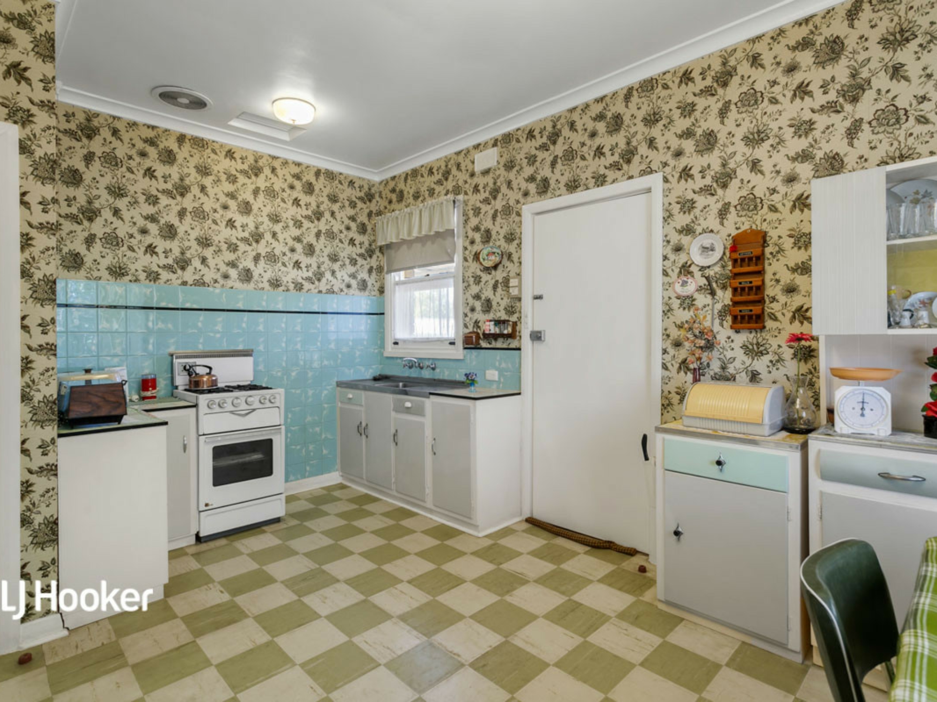 87 Reservoir Road, MODBURY