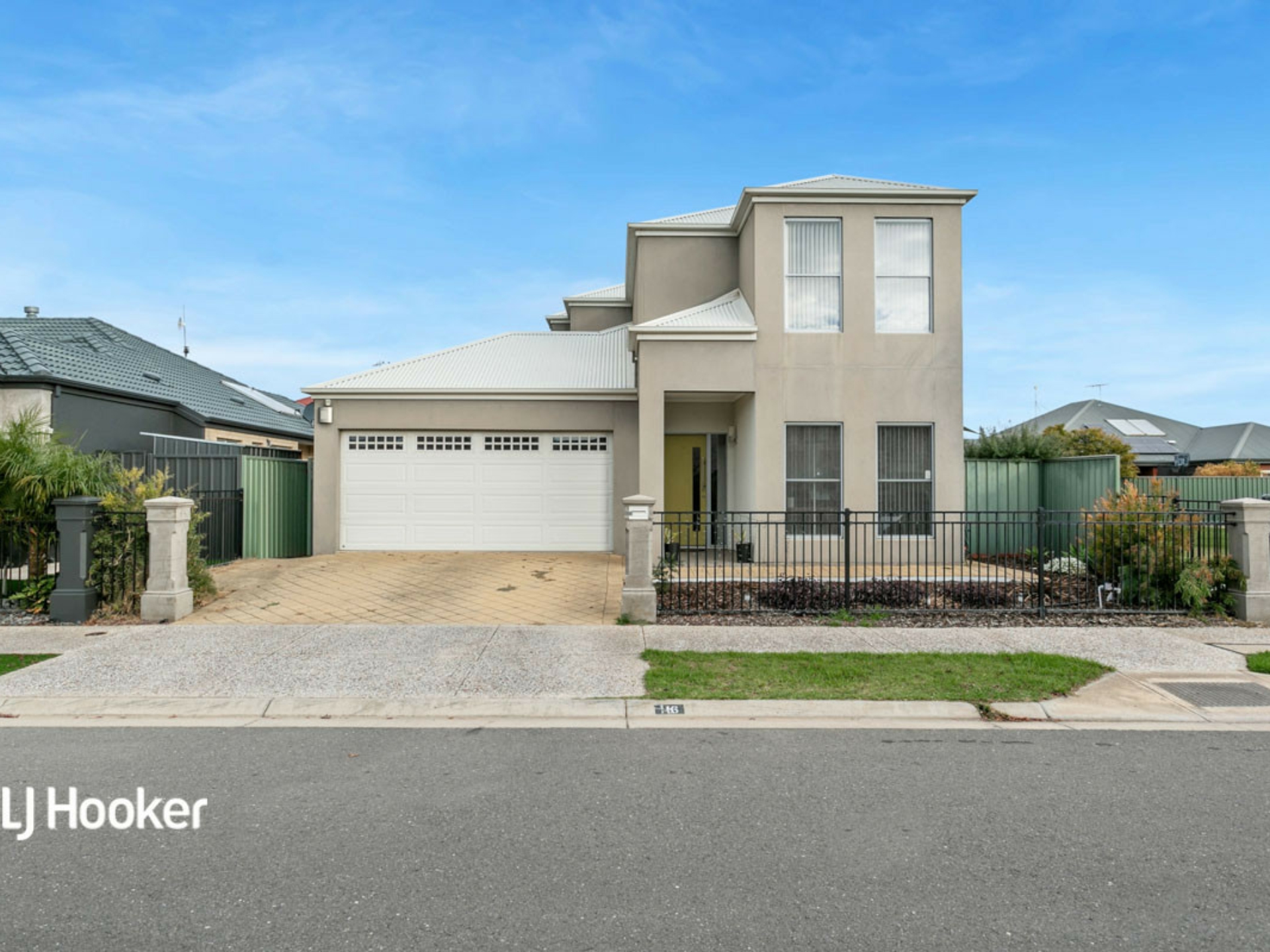 16 Dutton Avenue, Mawson Lakes
