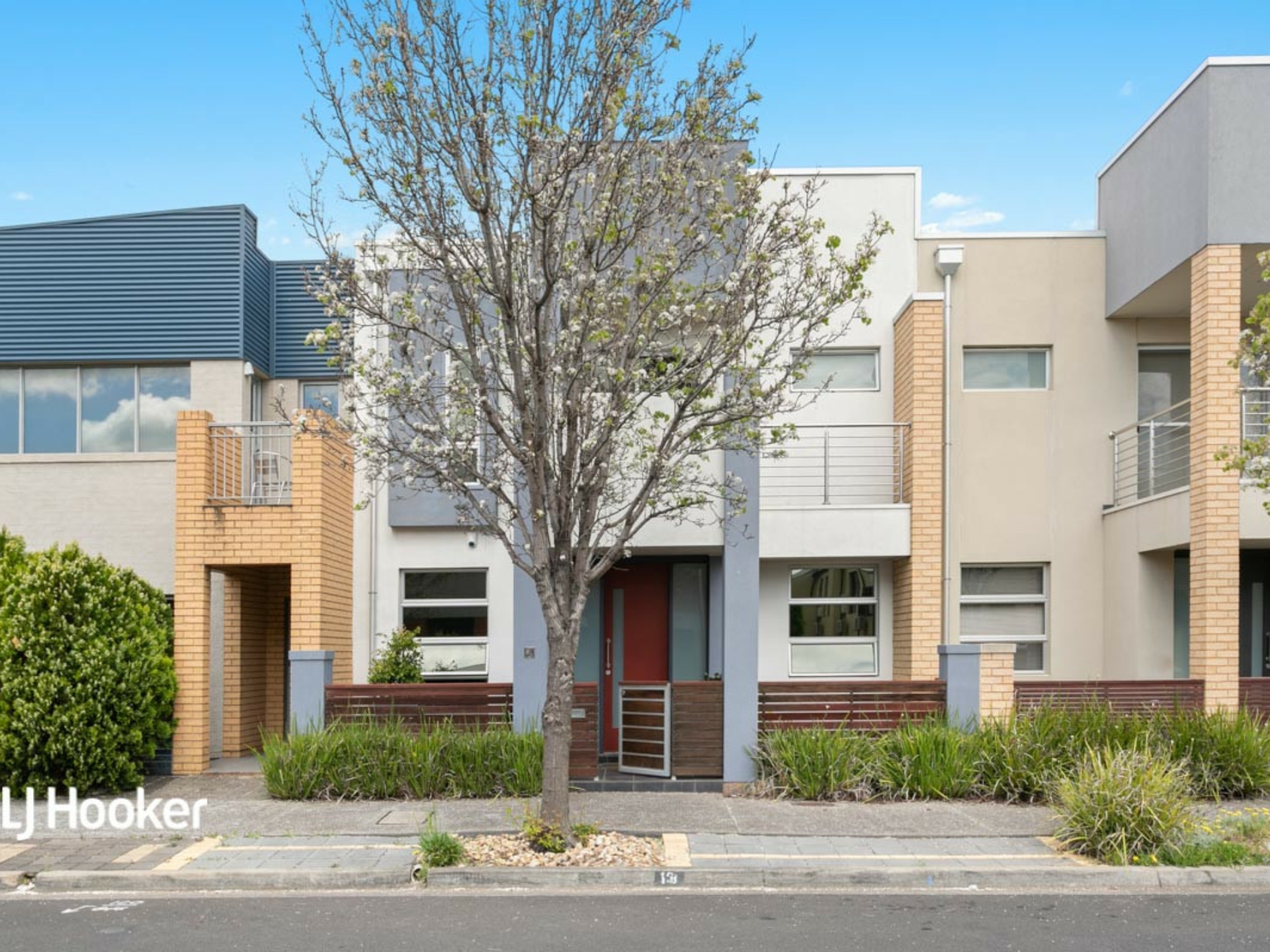 18 Junction Street, Mawson Lakes
