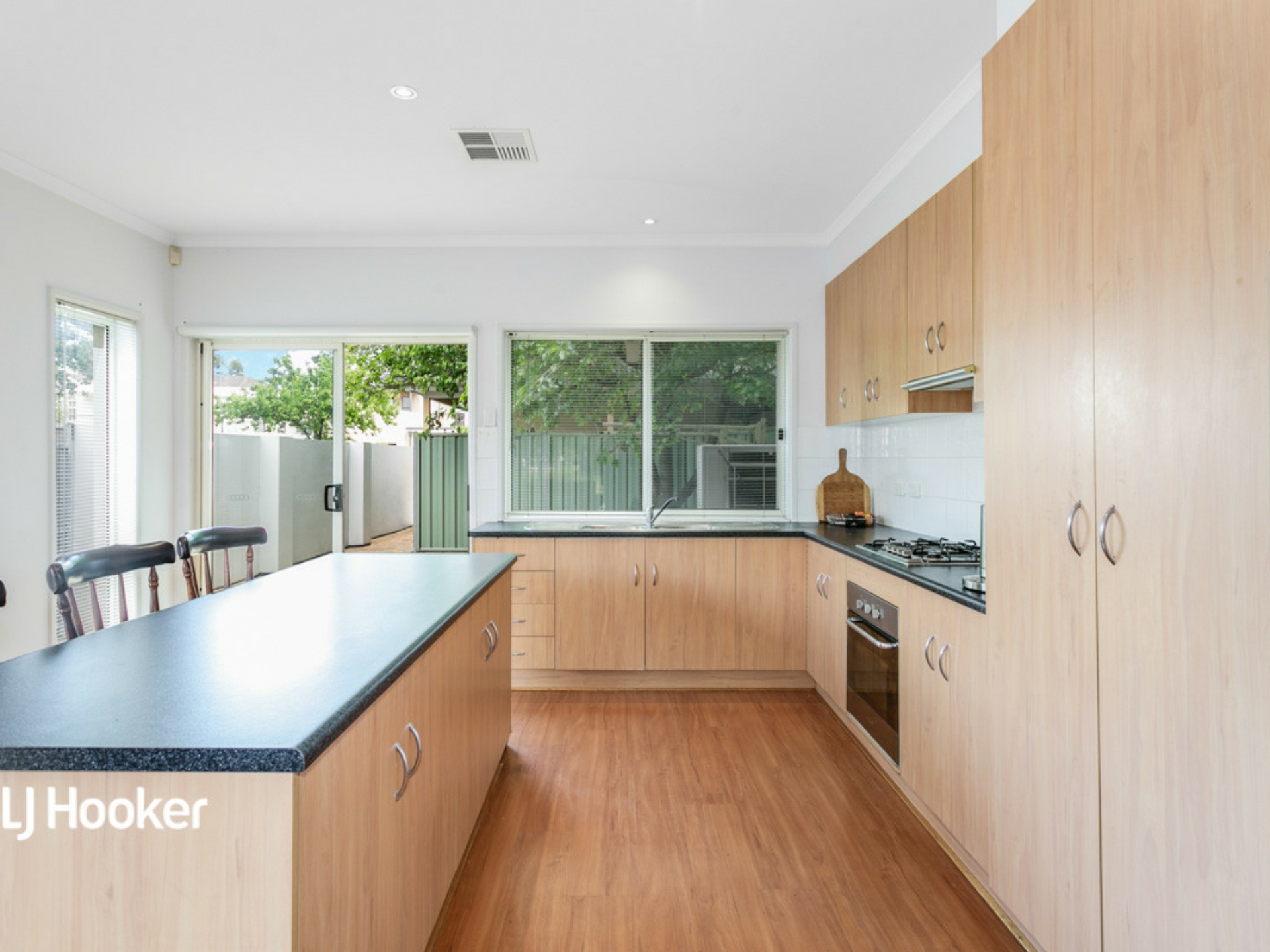 10/21 Peppercorn Circuit, MAWSON LAKES