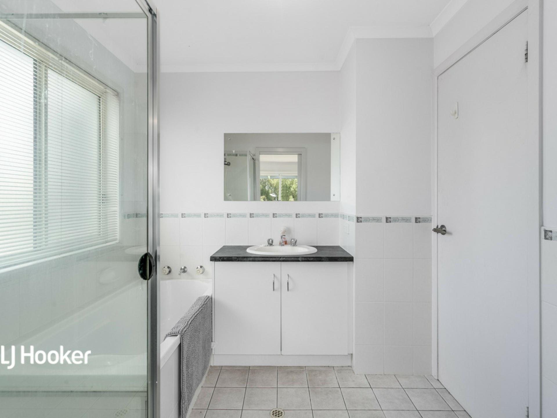 10/21 Peppercorn Circuit, MAWSON LAKES