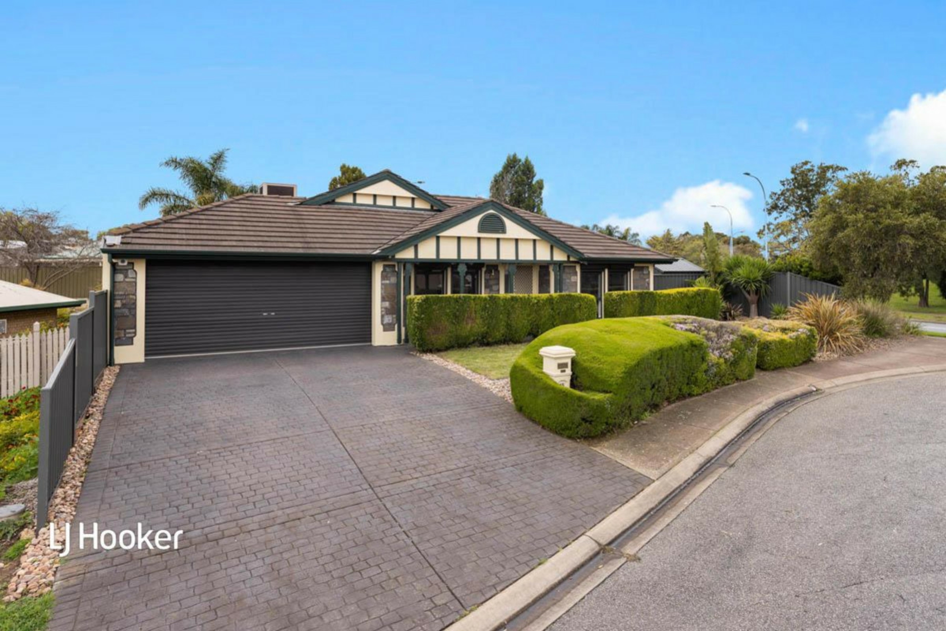 15 Pinewood Court, GOLDEN GROVE