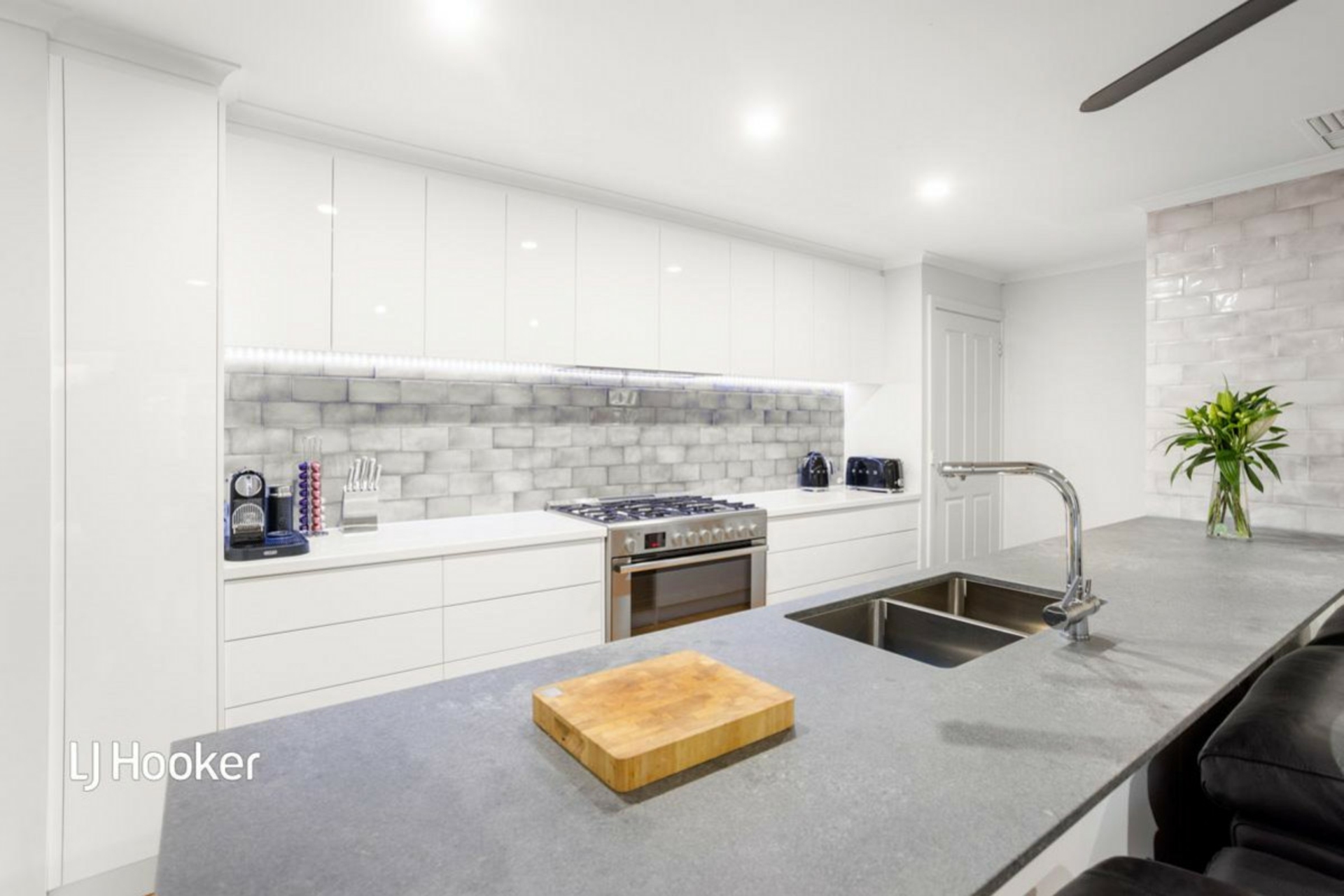 15 Pinewood Court, GOLDEN GROVE