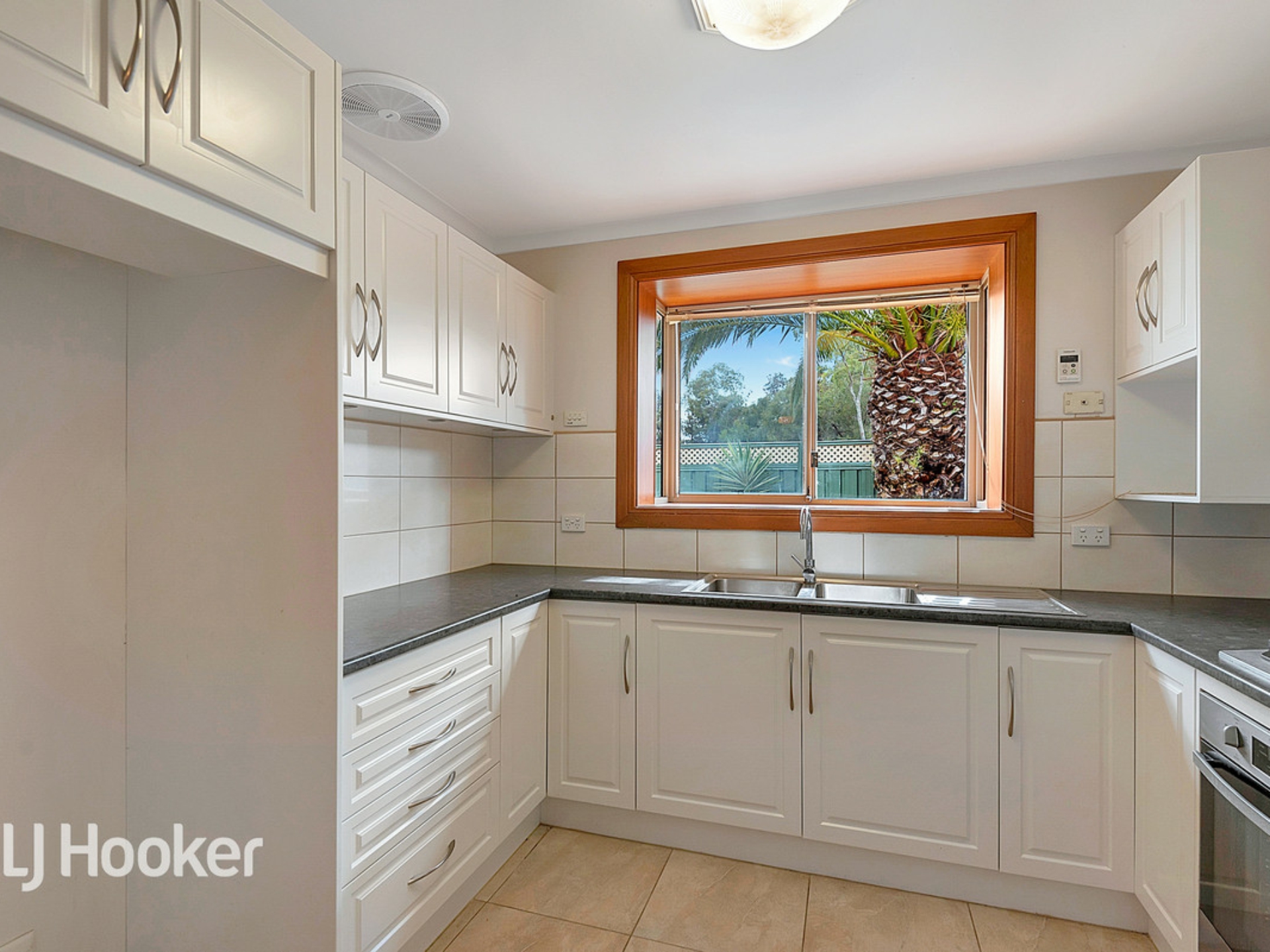 1/106 Shepherdson Road, PARAFIELD GARDENS