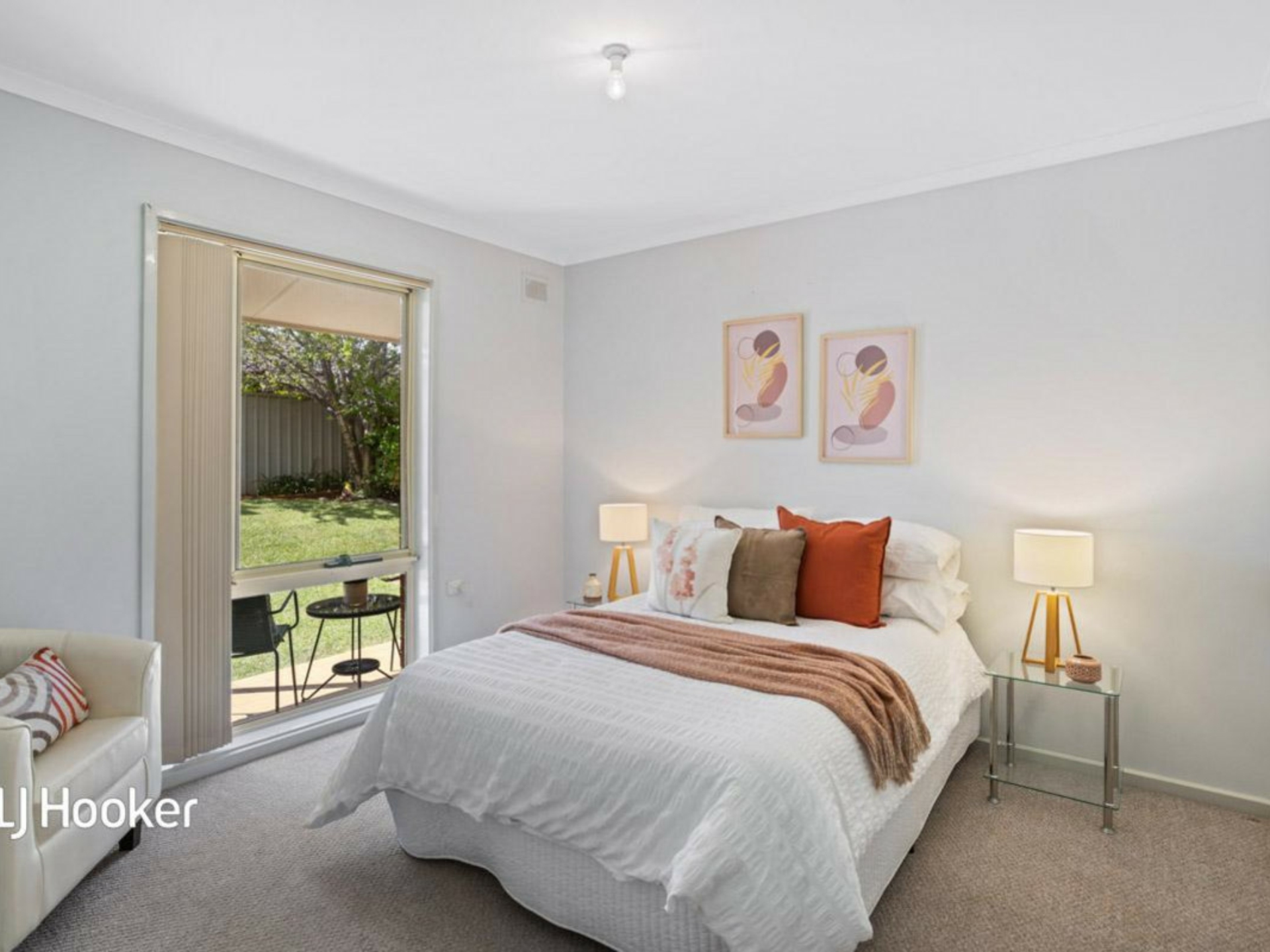 14 Nella Dan Court, GREENWITH