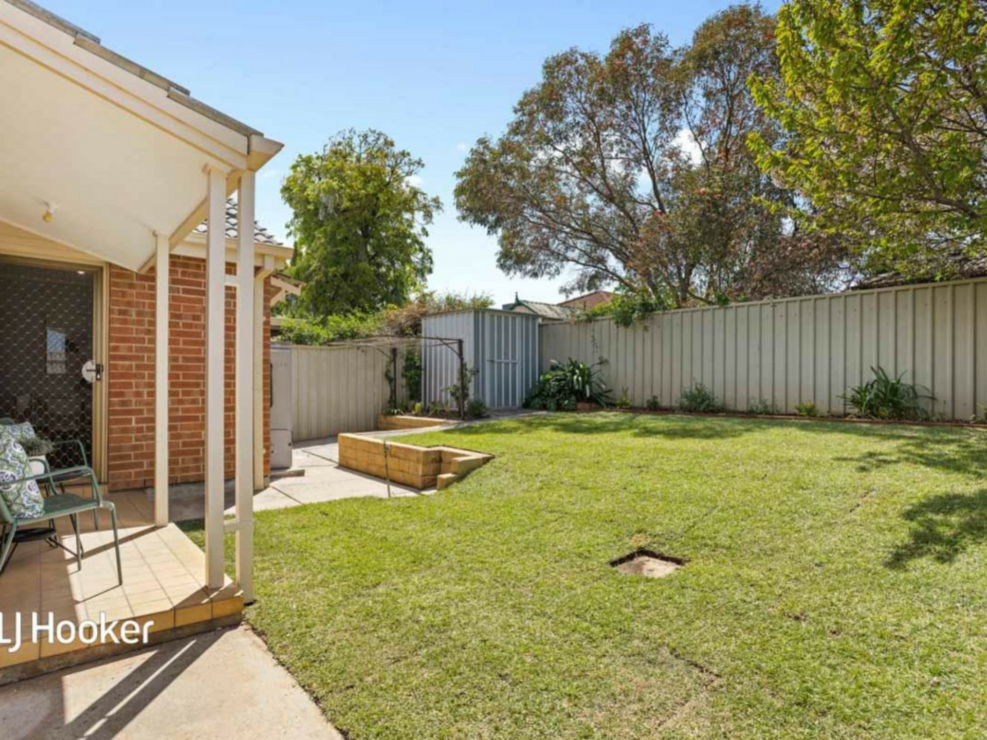 14 Nella Dan Court, GREENWITH