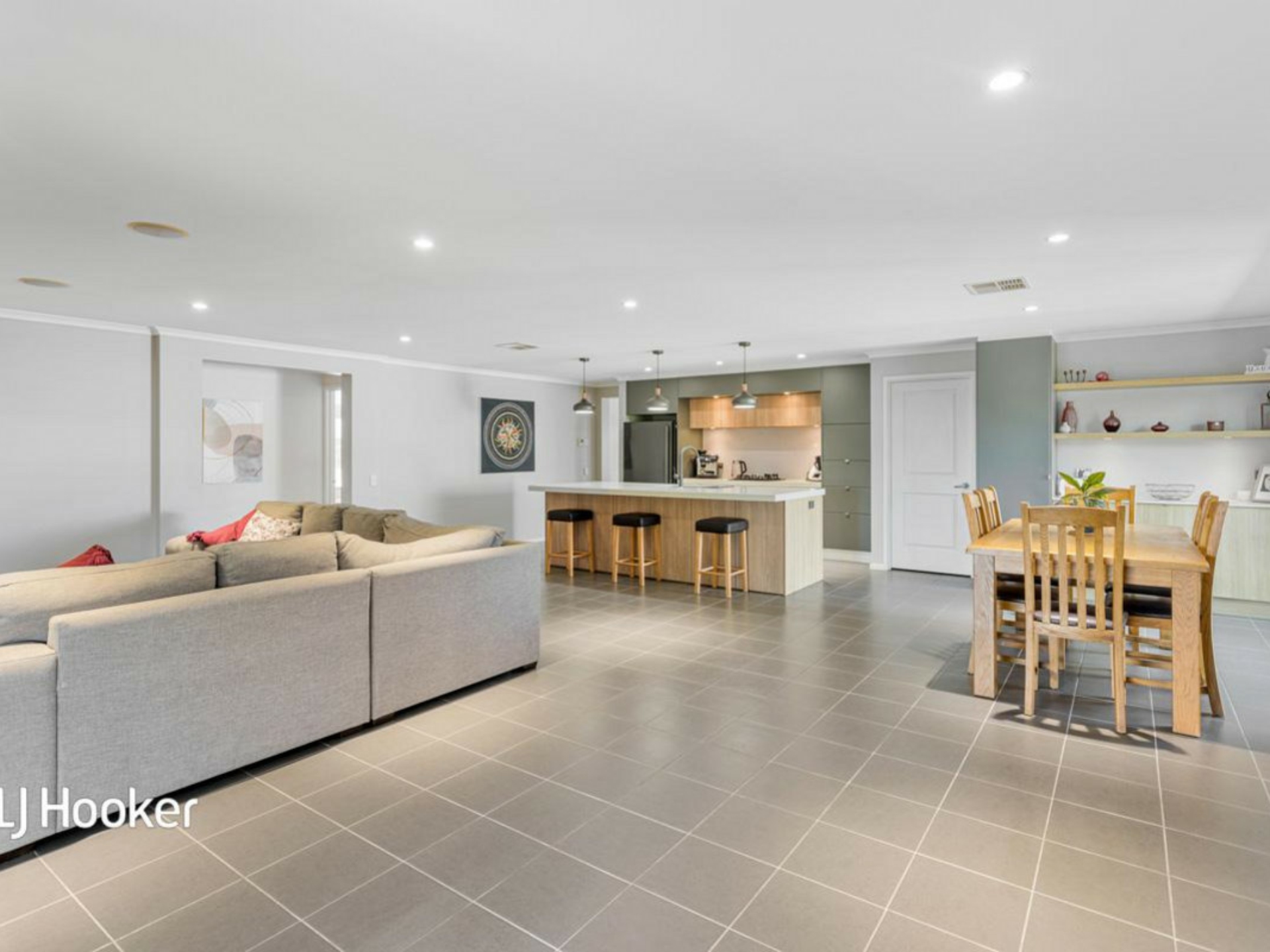 9 Barrow Road, GOLDEN GROVE