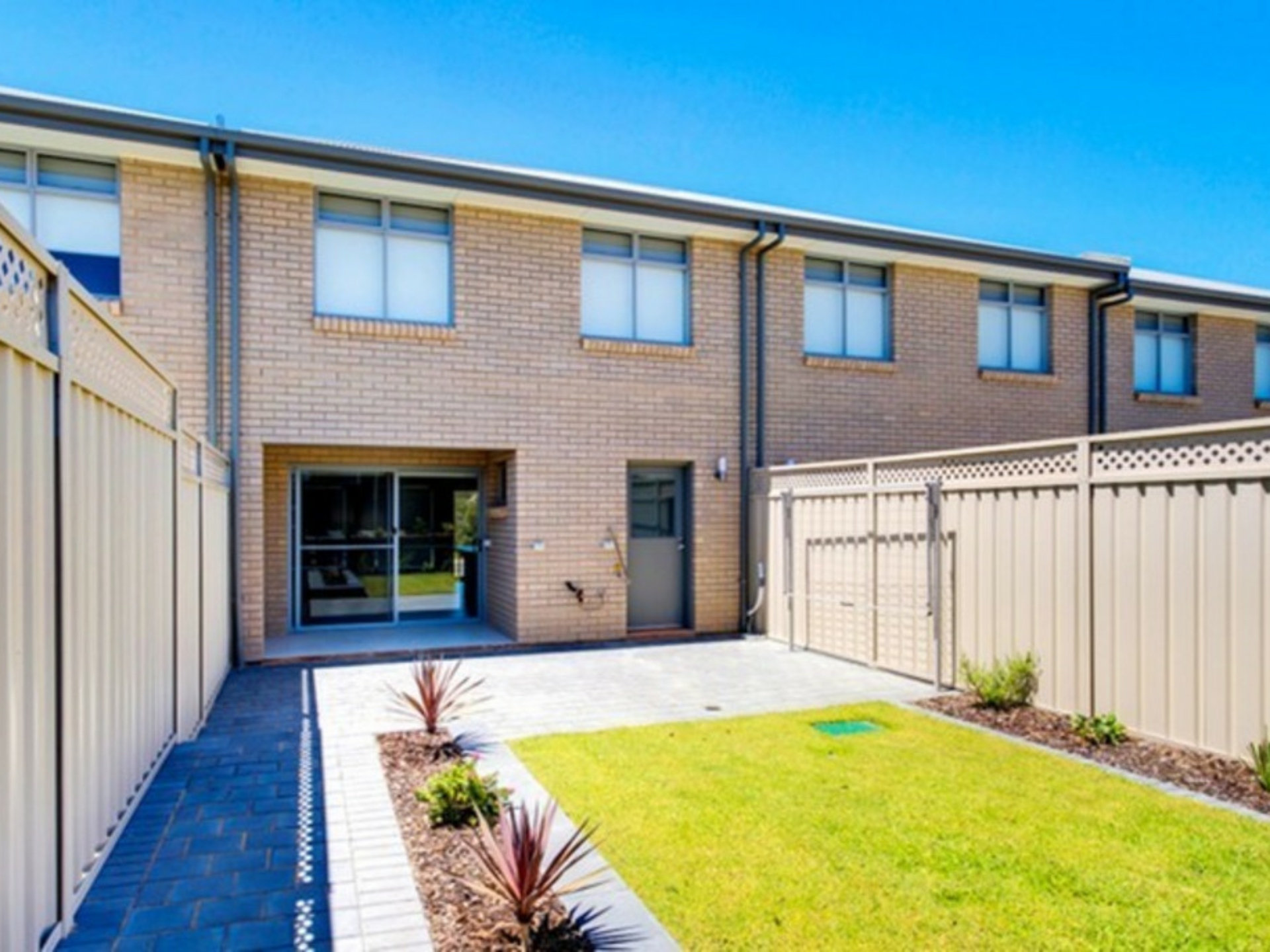17 Oakridge Circuit, GOLDEN GROVE