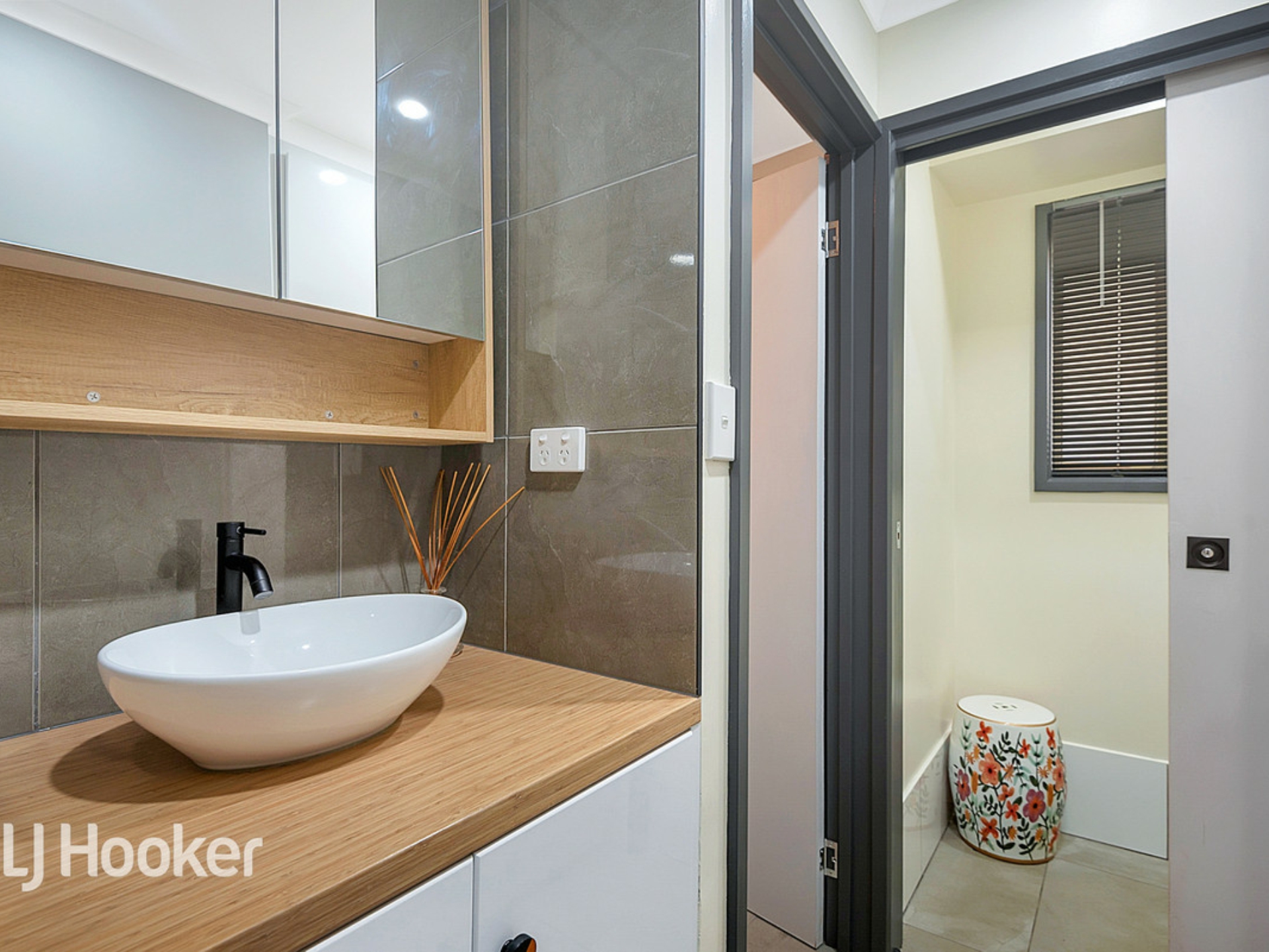 4 Toulon Place, GREENWITH