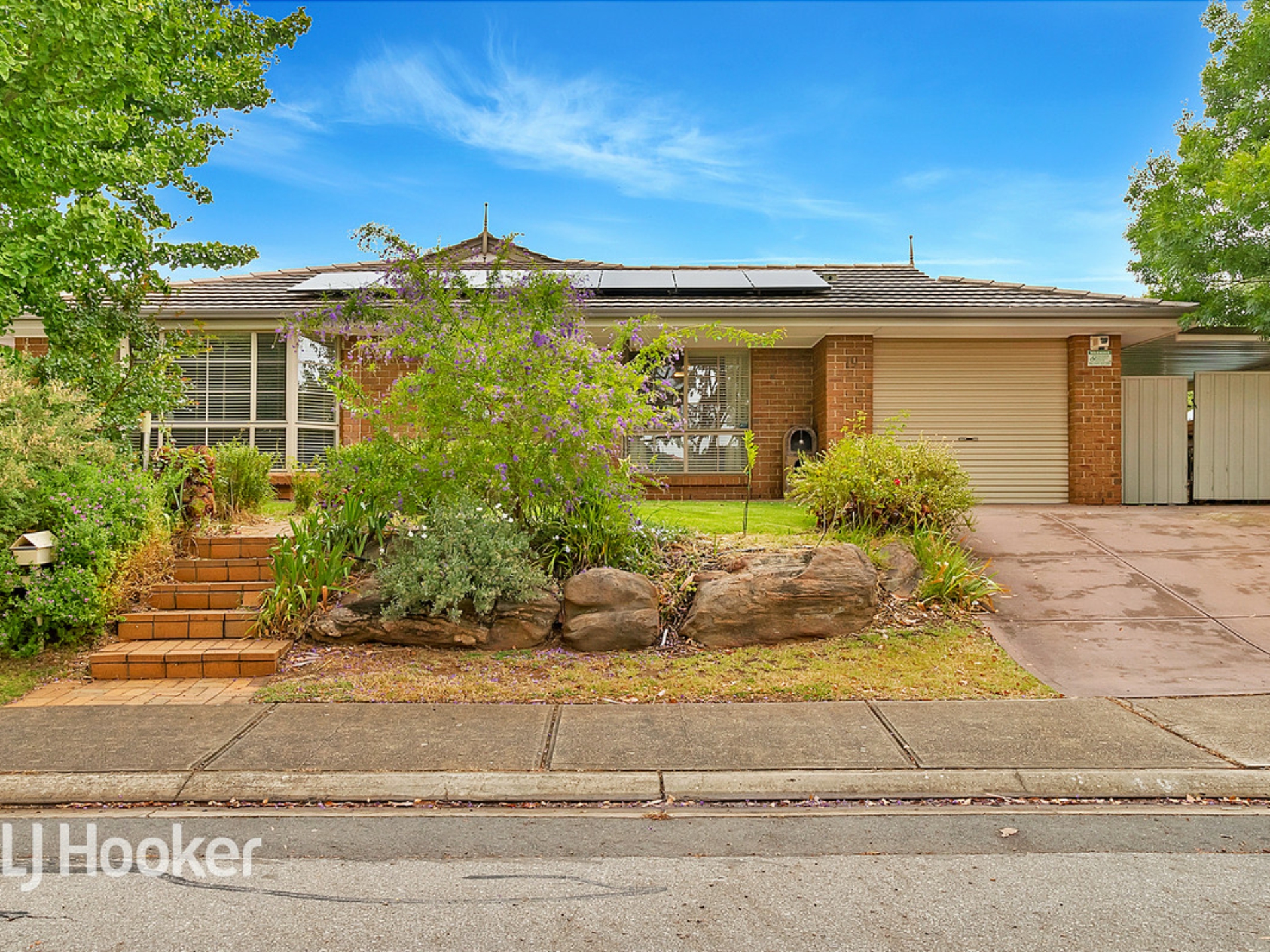 19 Lemon Crescent, GOLDEN GROVE
