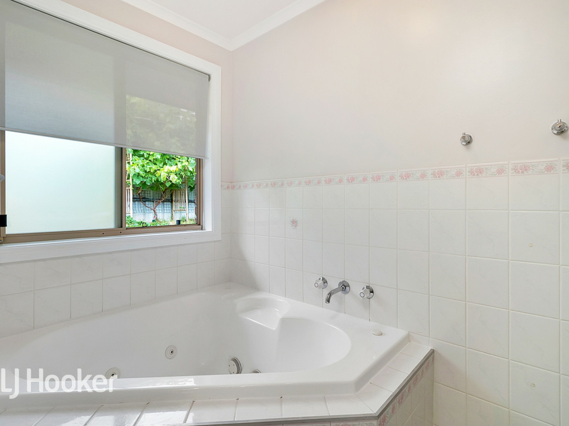 19 Lemon Crescent, GOLDEN GROVE