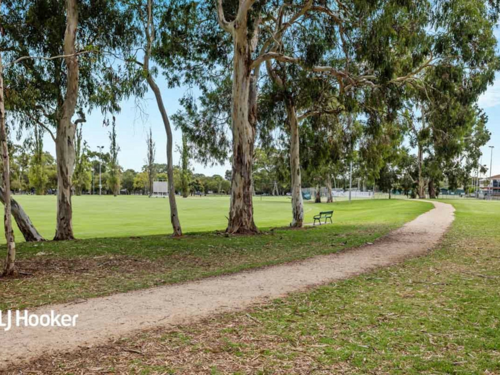 33 Brigalow Avenue, KENSINGTON GARDENS