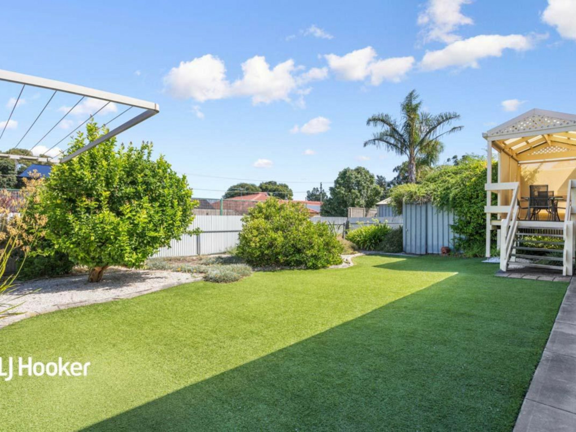 28 Hoylake Crescent, FAIRVIEW PARK