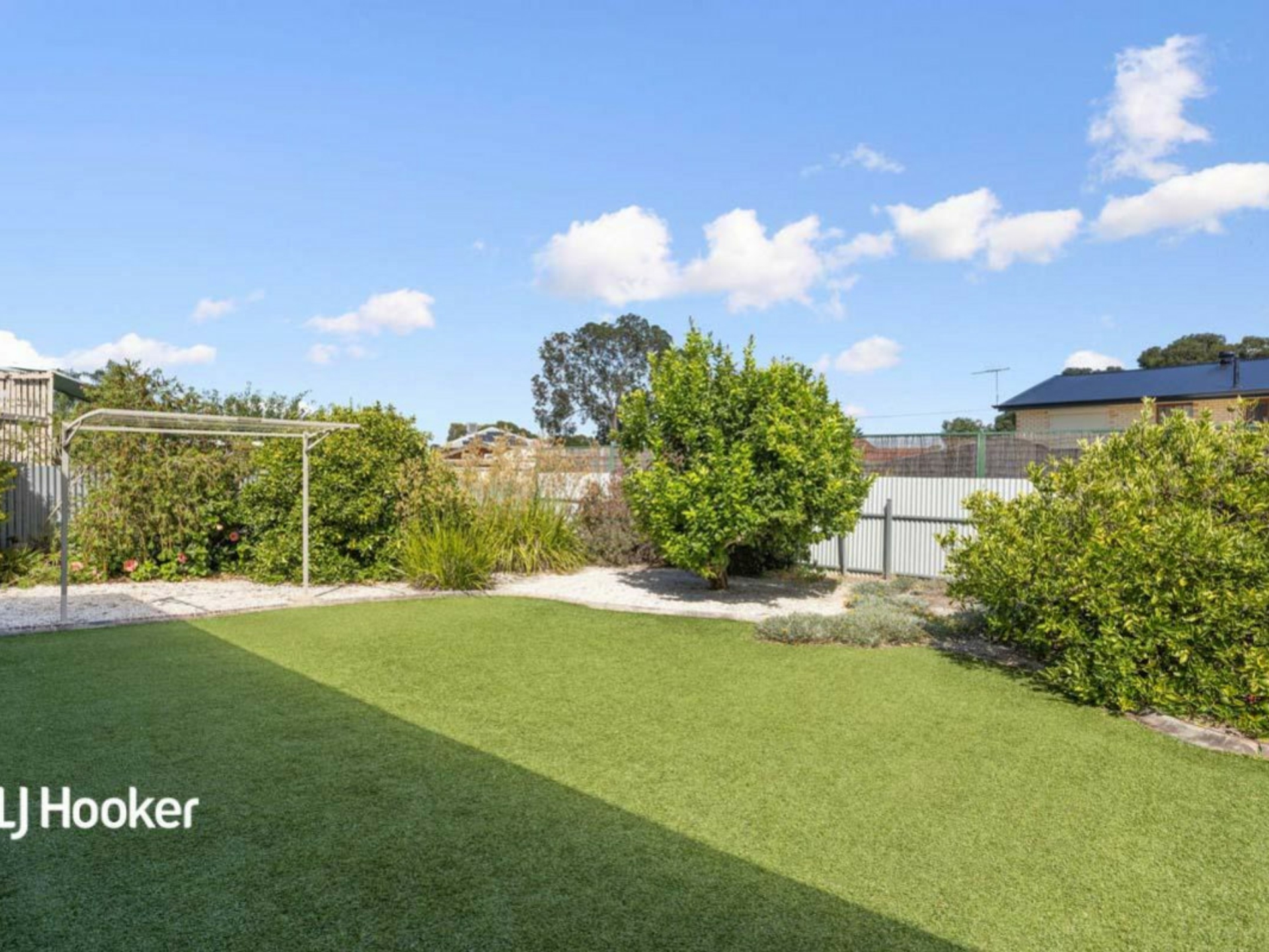 28 Hoylake Crescent, FAIRVIEW PARK