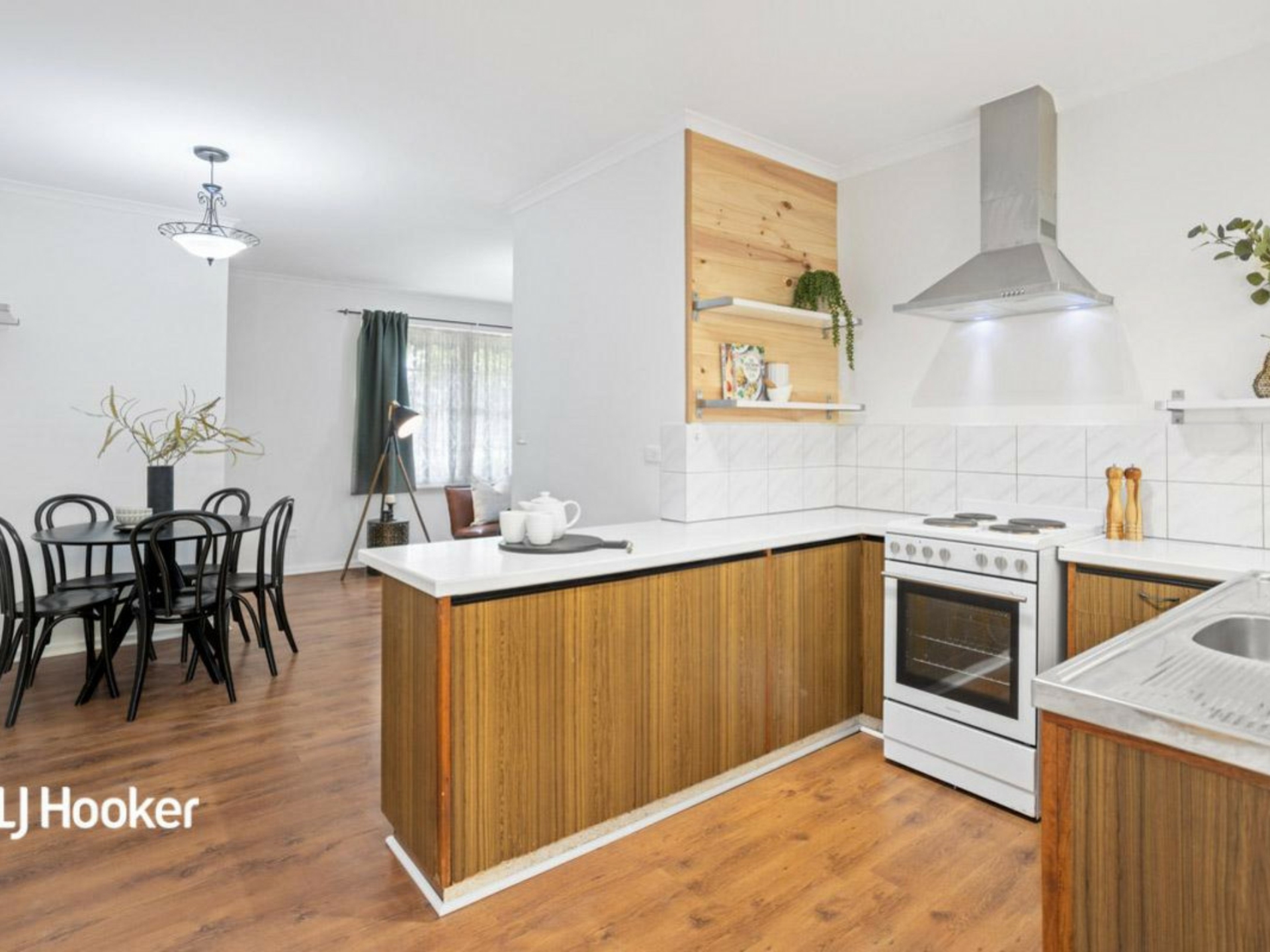 1/1 Lothian Avenue, WINDSOR GARDENS
