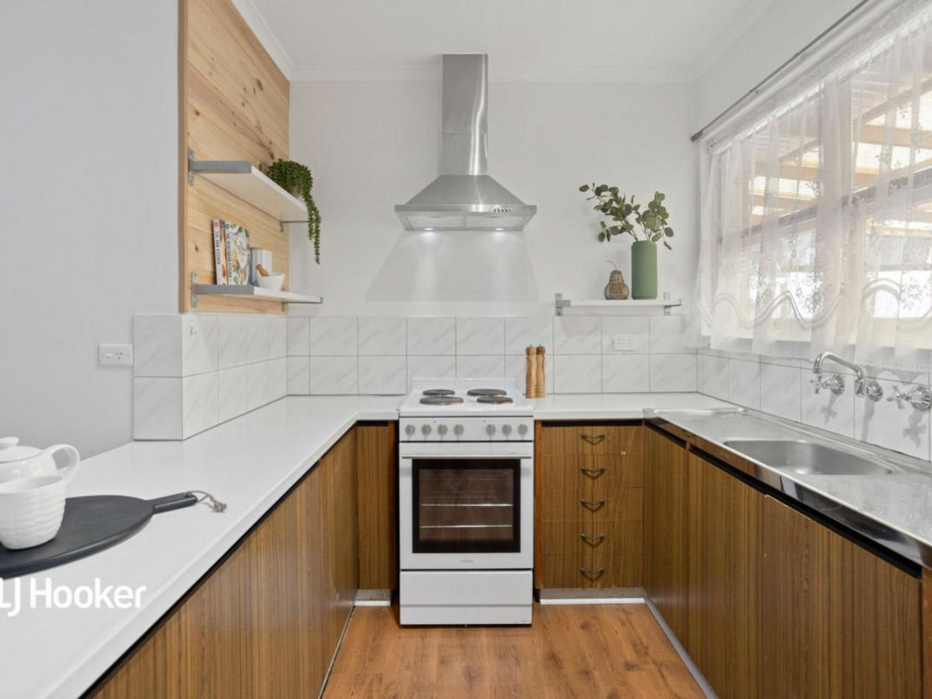 1/1 Lothian Avenue, WINDSOR GARDENS