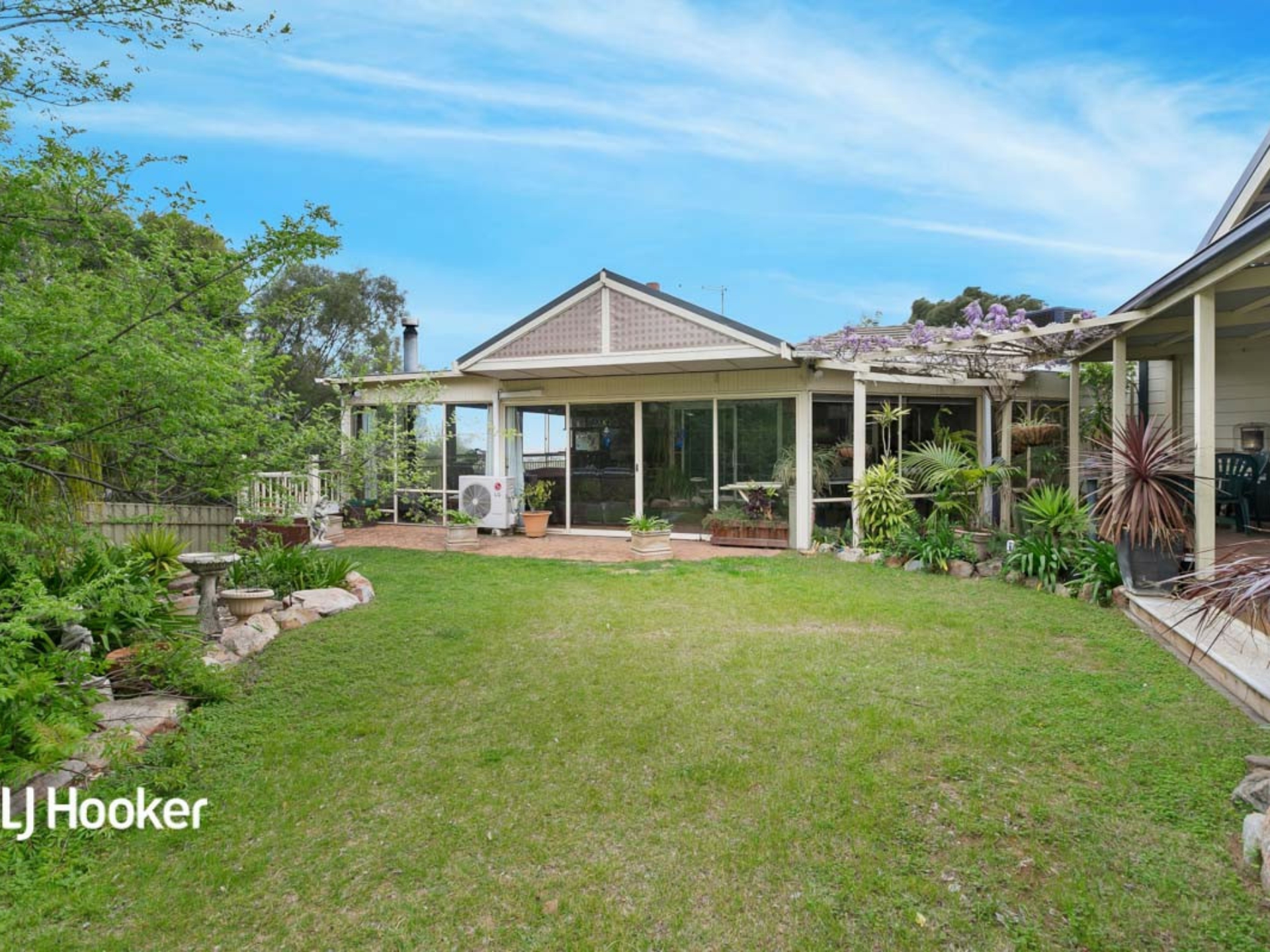 4 Kara Crescent, GULFVIEW HEIGHTS