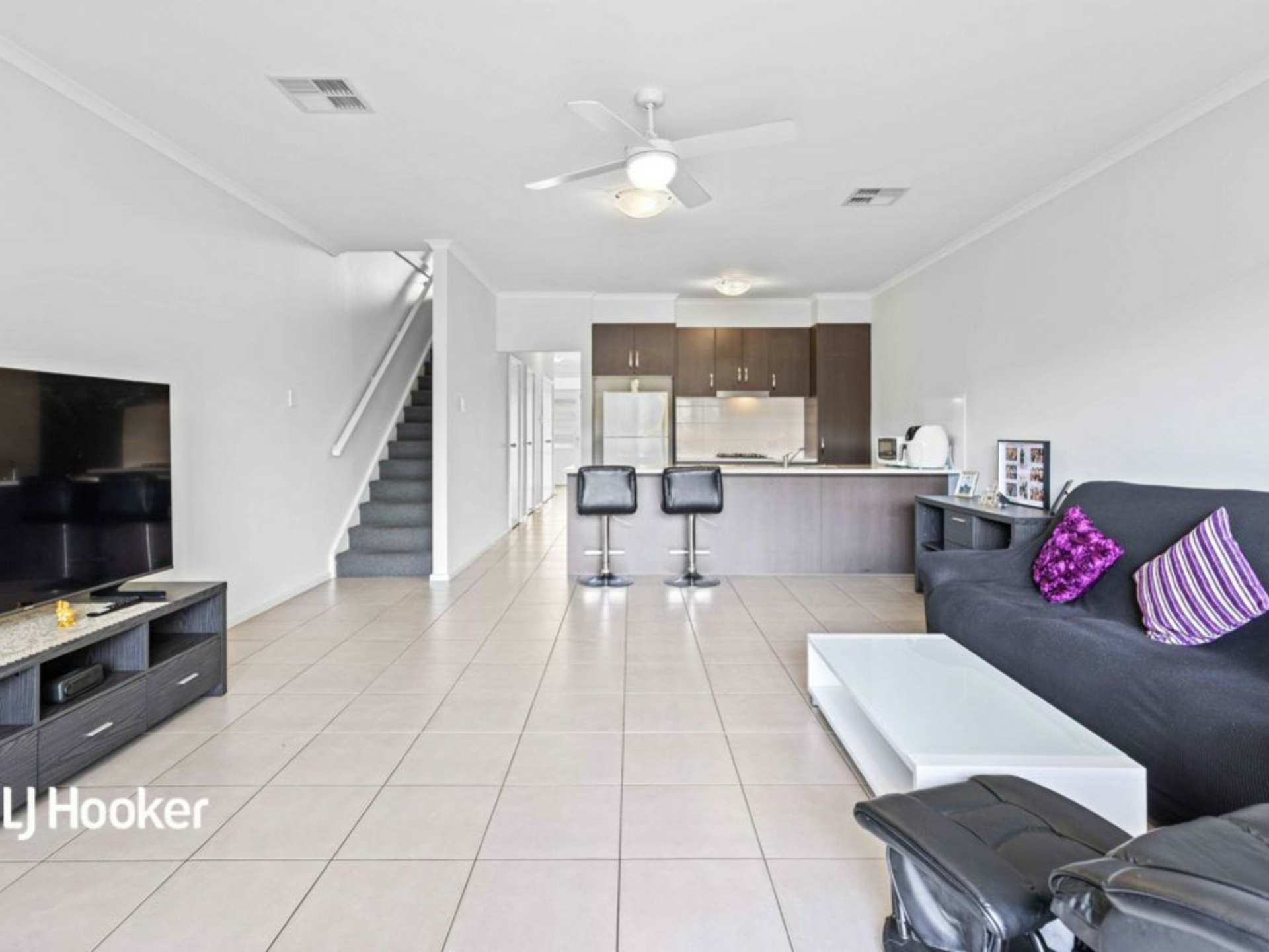 28 Nelson Crescent, MAWSON LAKES