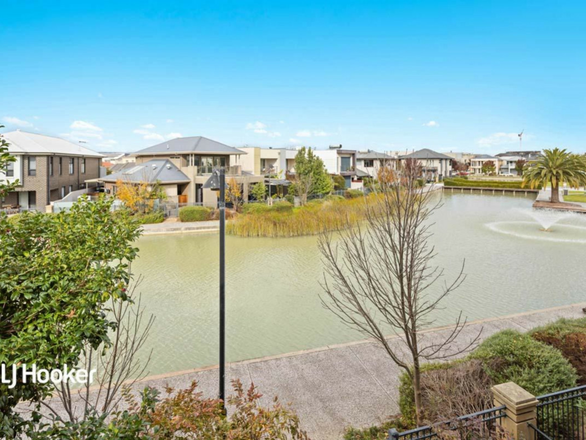28 Nelson Crescent, MAWSON LAKES