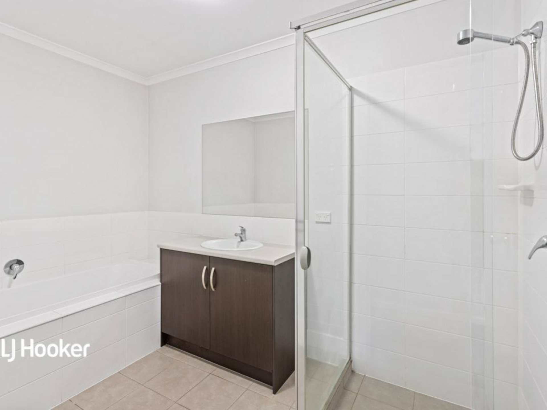28 Nelson Crescent, MAWSON LAKES