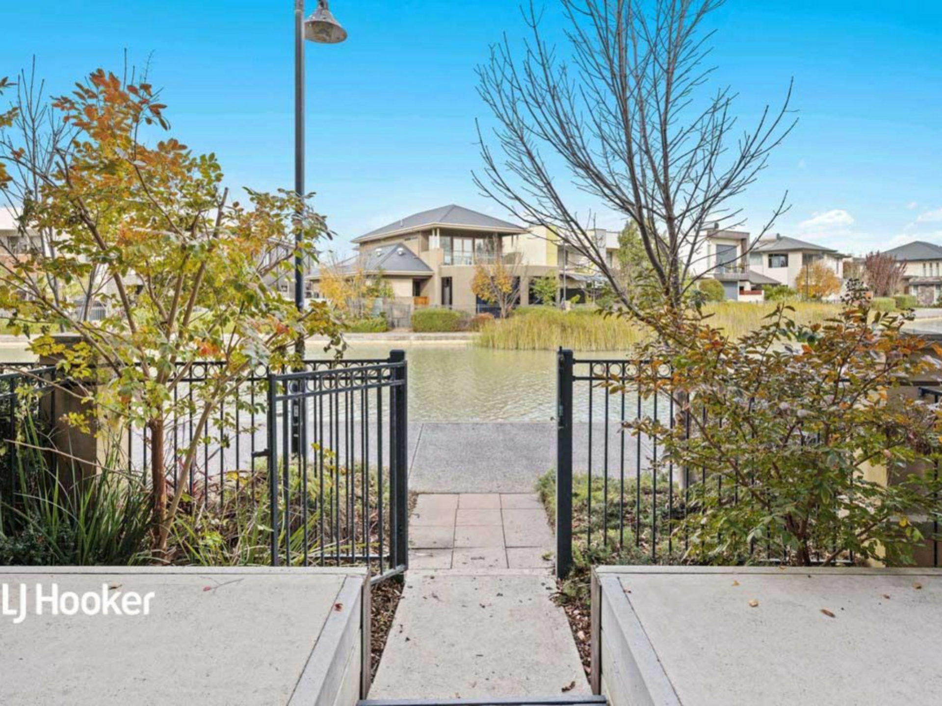 28 Nelson Crescent, MAWSON LAKES