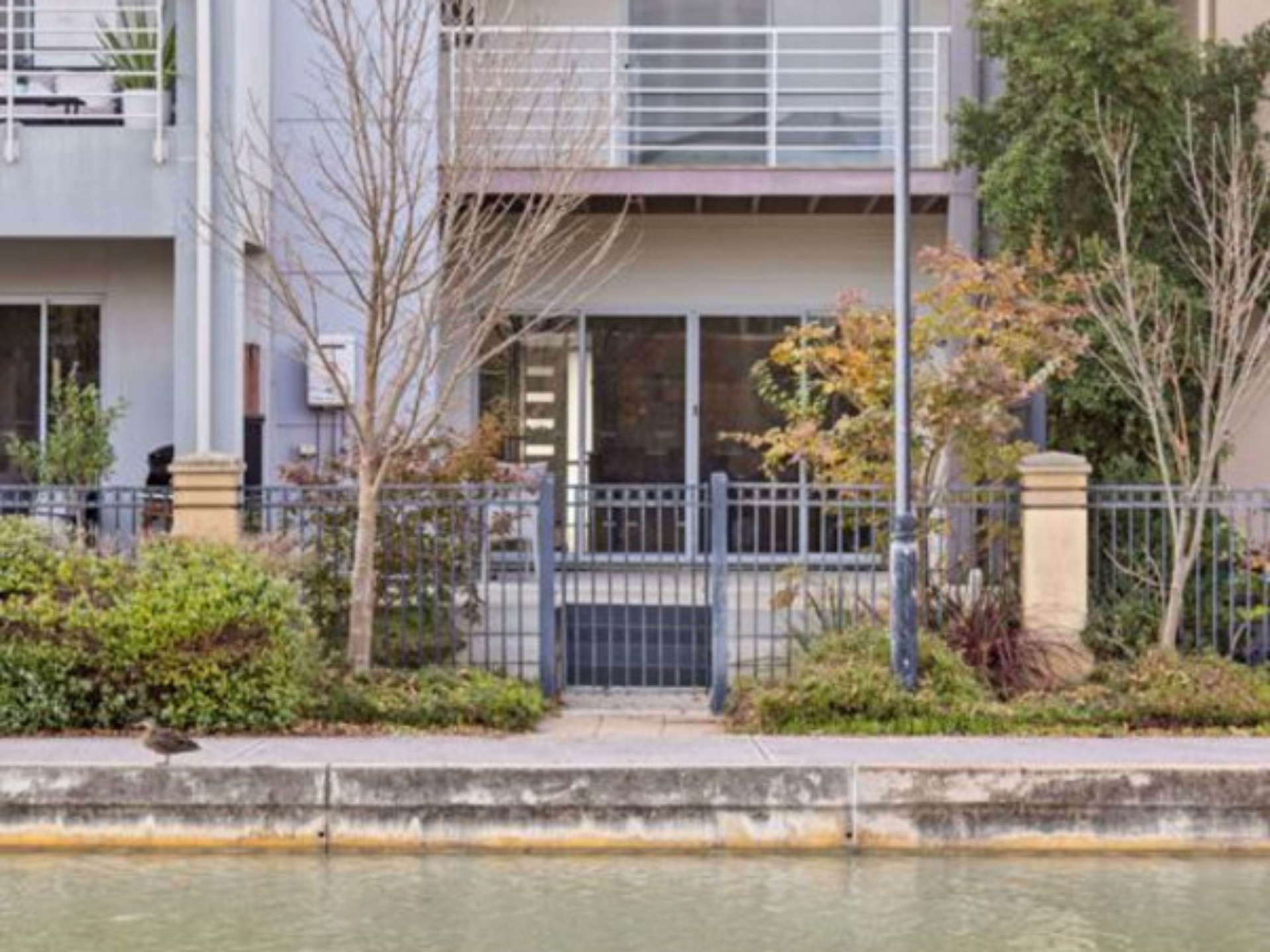 28 Nelson Crescent, MAWSON LAKES