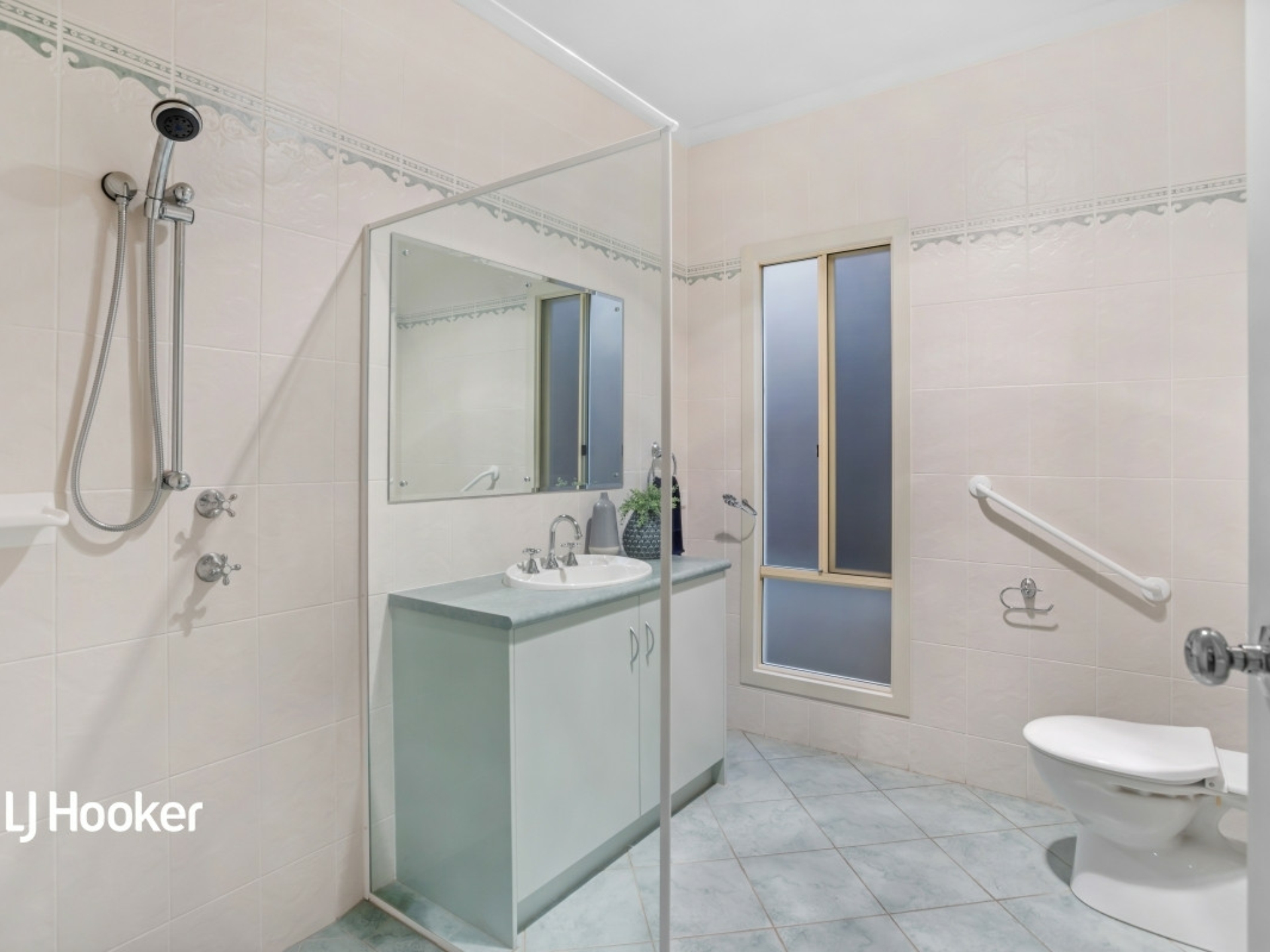 33 Braeburn Drive, GOLDEN GROVE