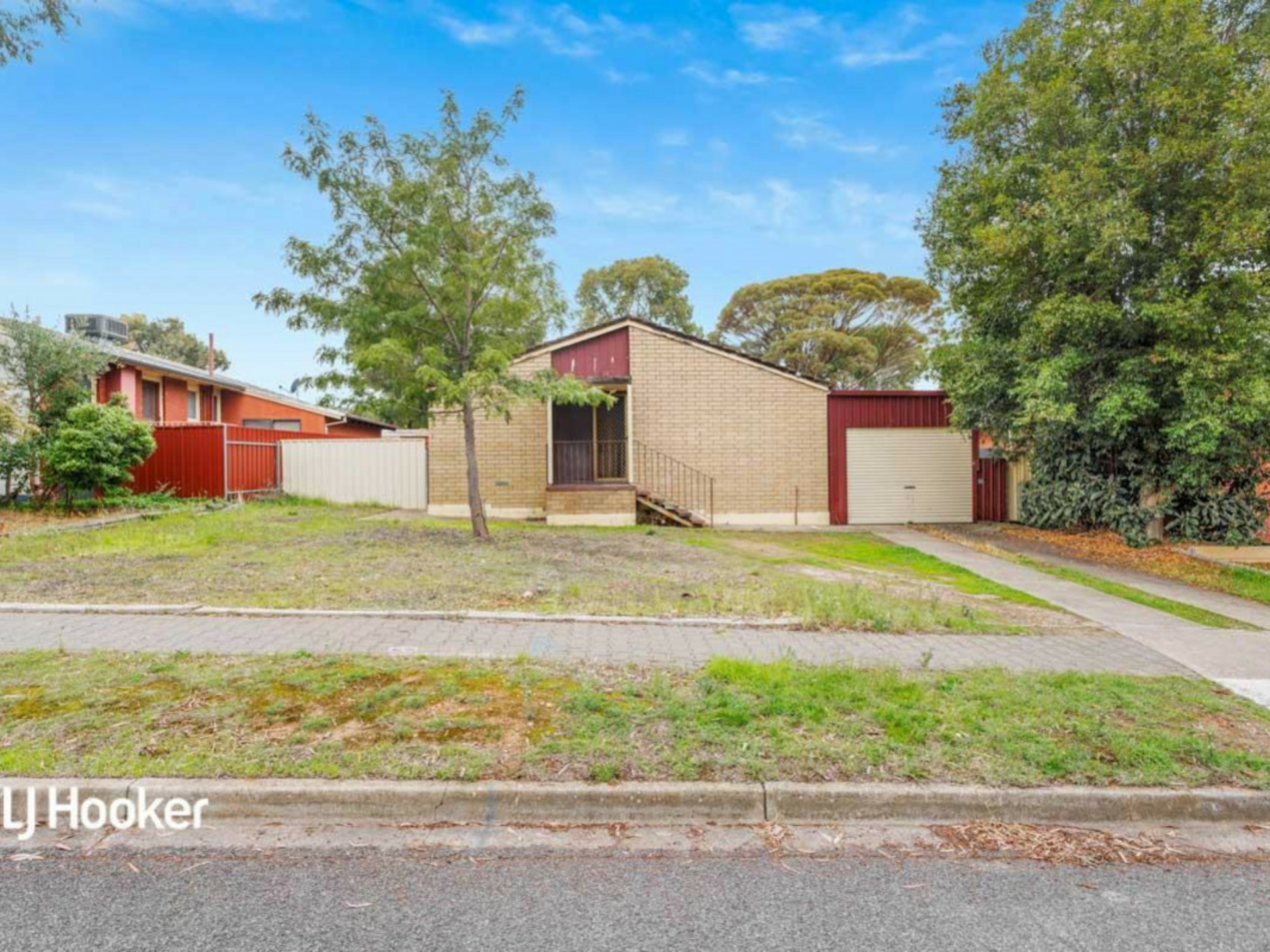 43 Grenadier Road, Elizabeth East