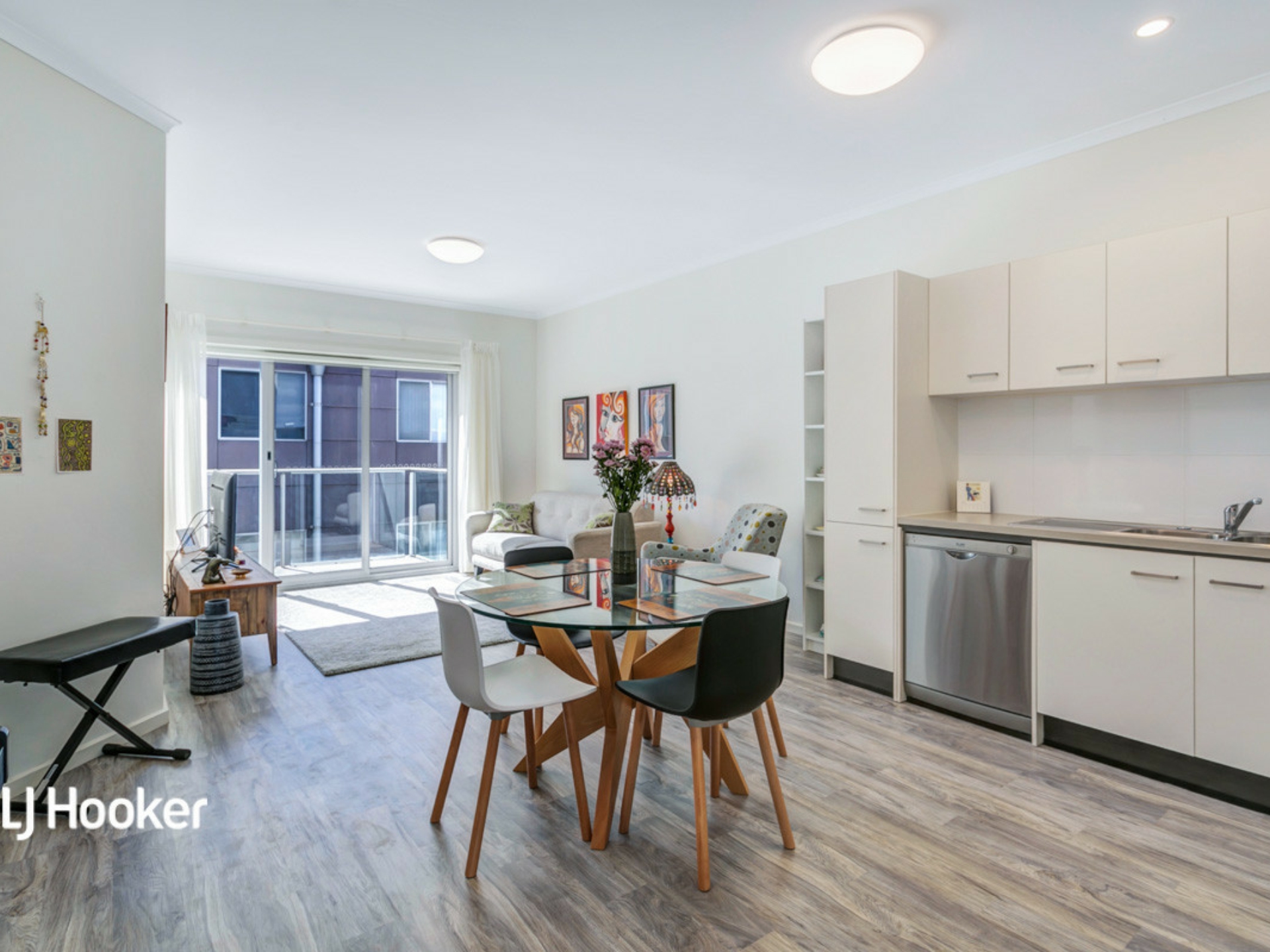 24/10-16 Light Common, MAWSON LAKES